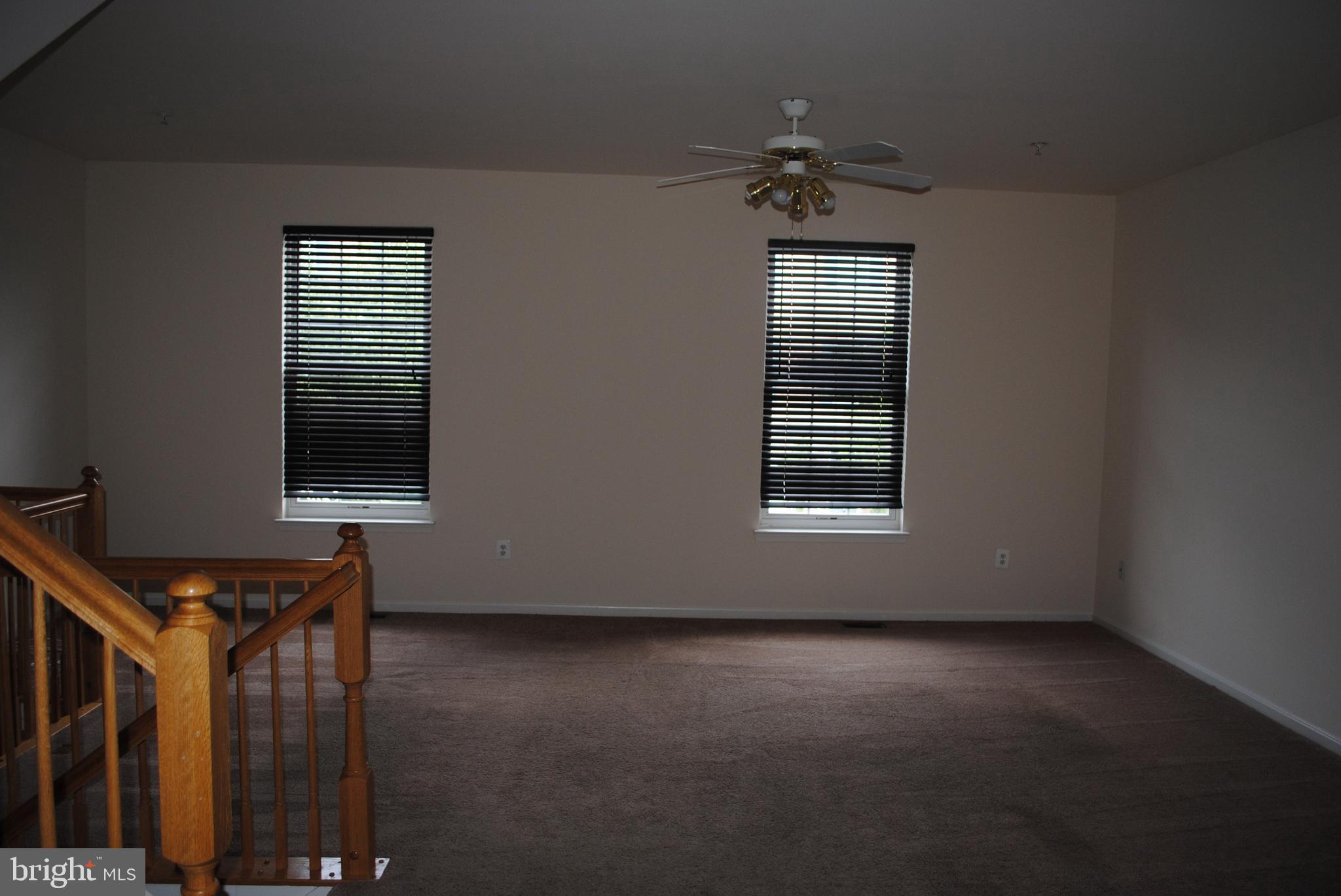 RIVER OAKS - Residential Lease