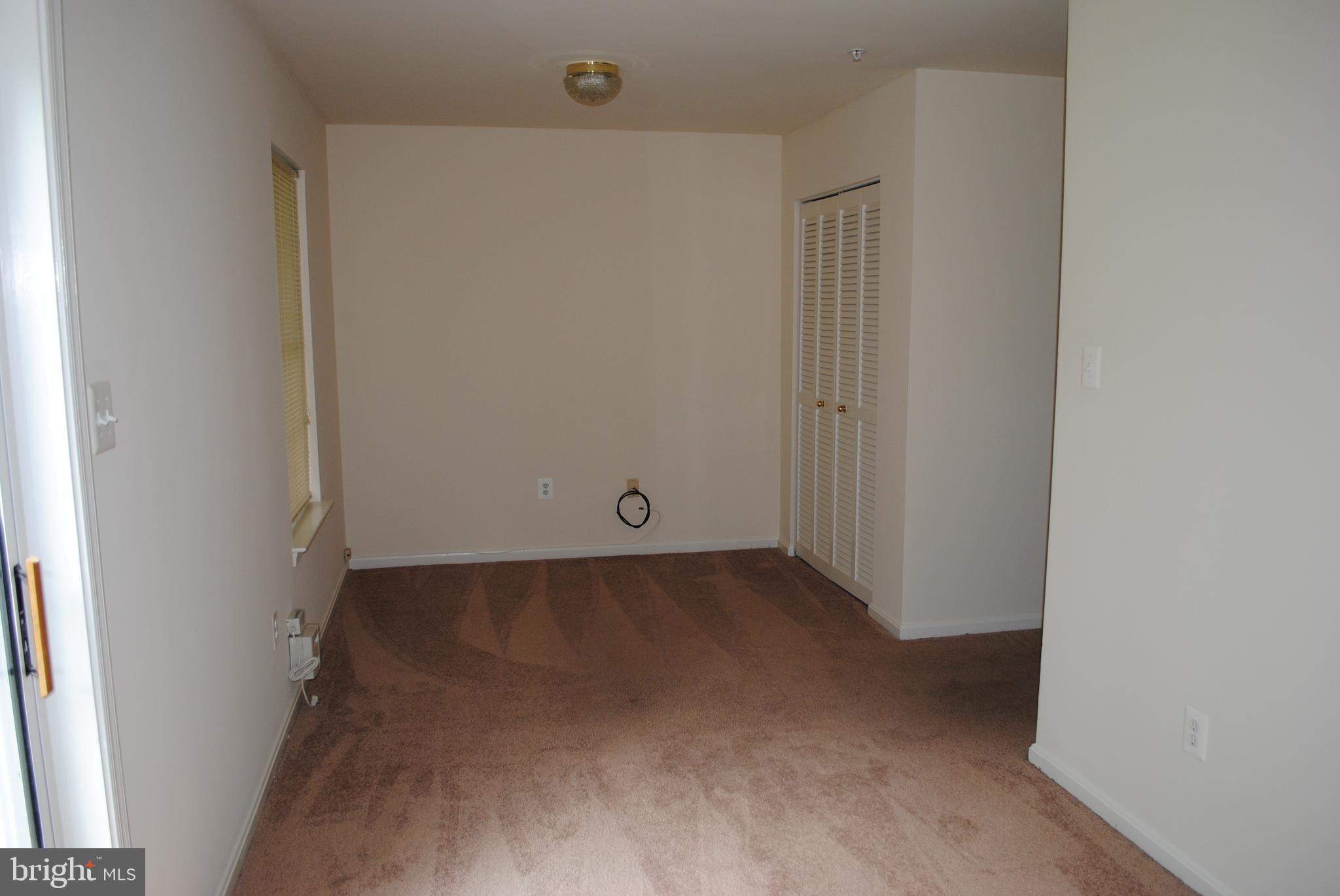 RIVER OAKS - Residential Lease