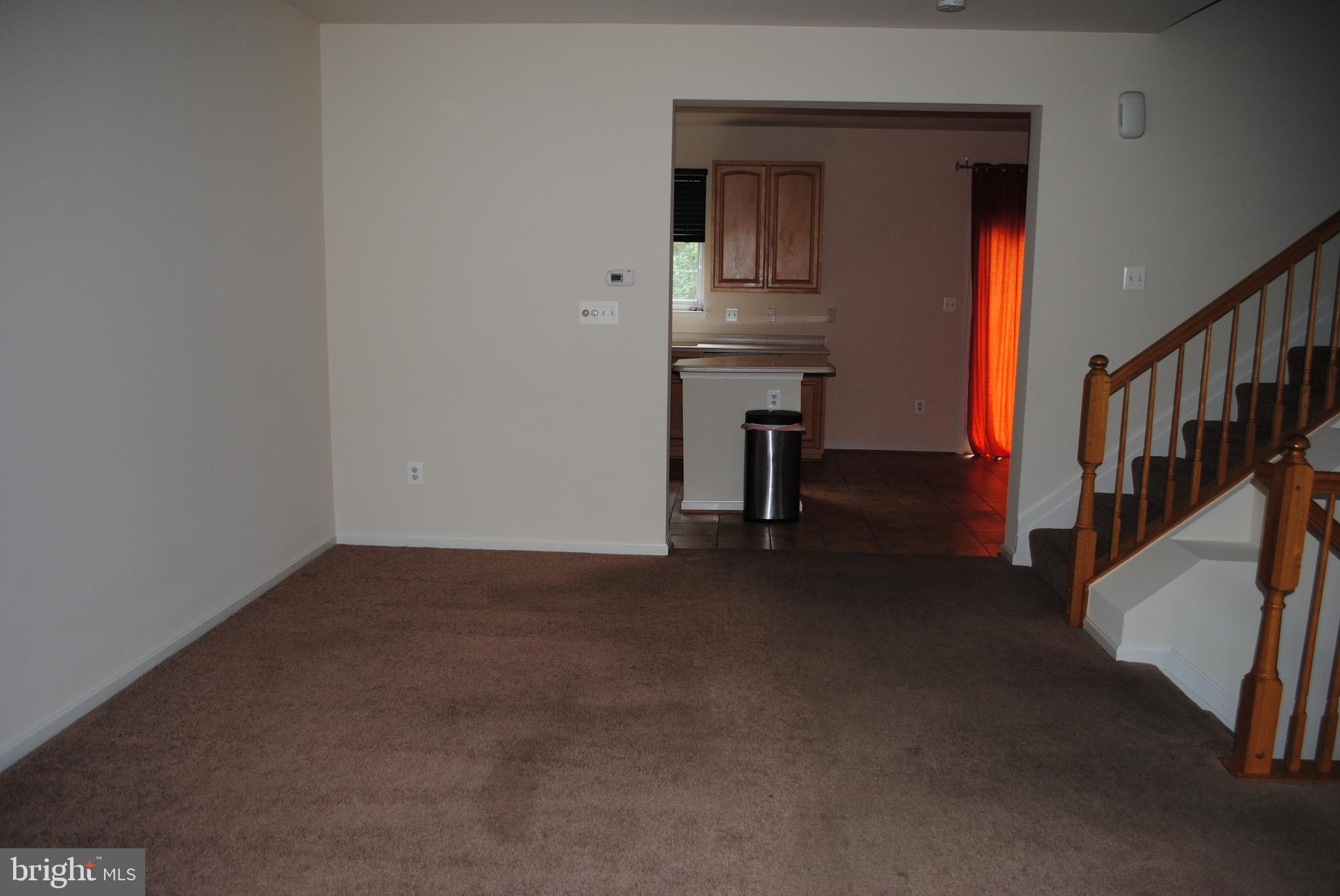 RIVER OAKS - Residential Lease