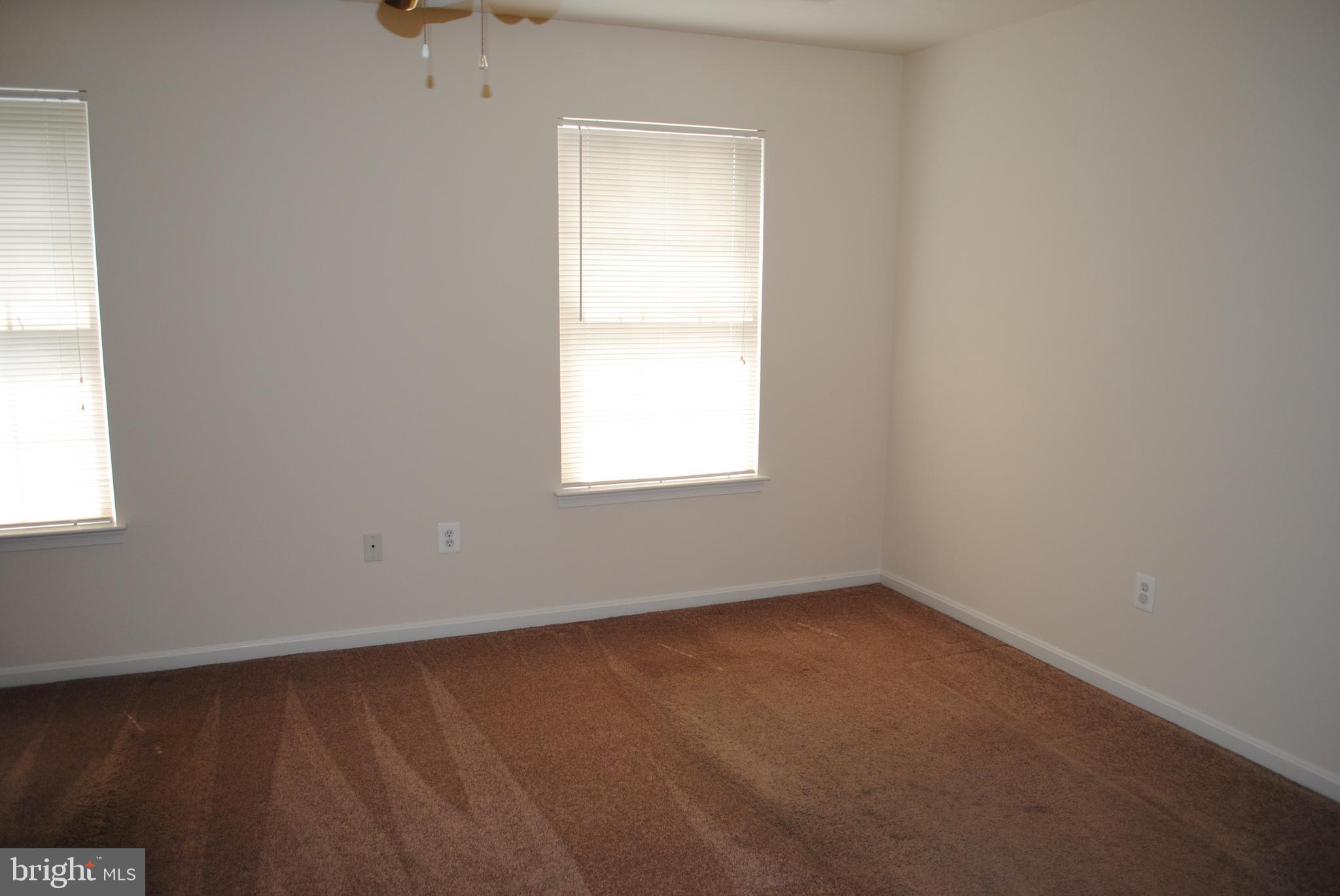 RIVER OAKS - Residential Lease