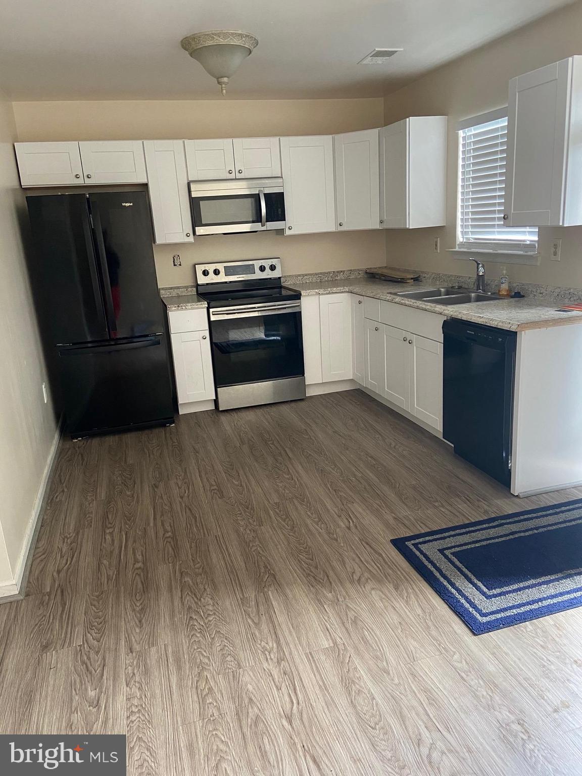 ST CHARLES HUNTINGTON - Residential