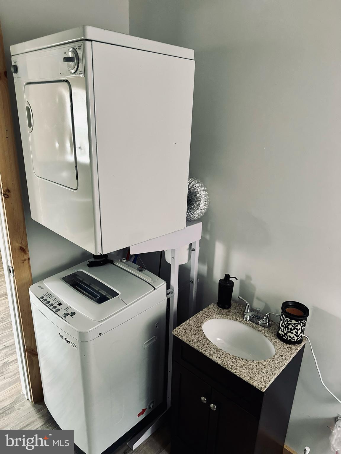 RIVER BEND - Residential