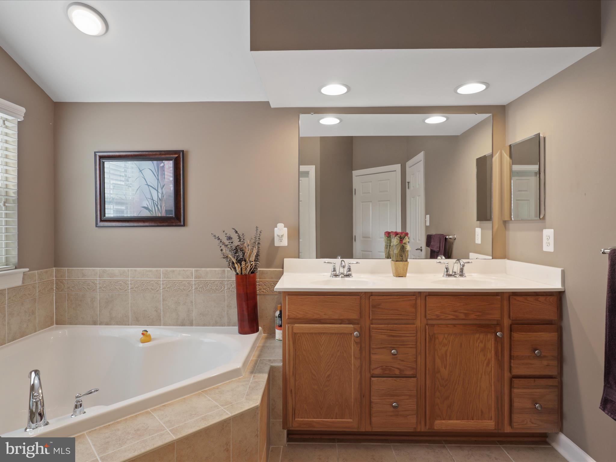 FAIRWOOD-PHASE 2-PLAT 10 - Residential