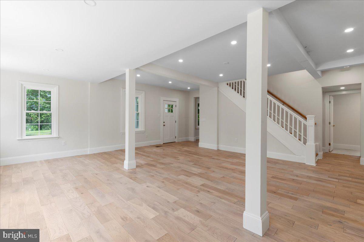 802 COLLEGEVILLE ROAD