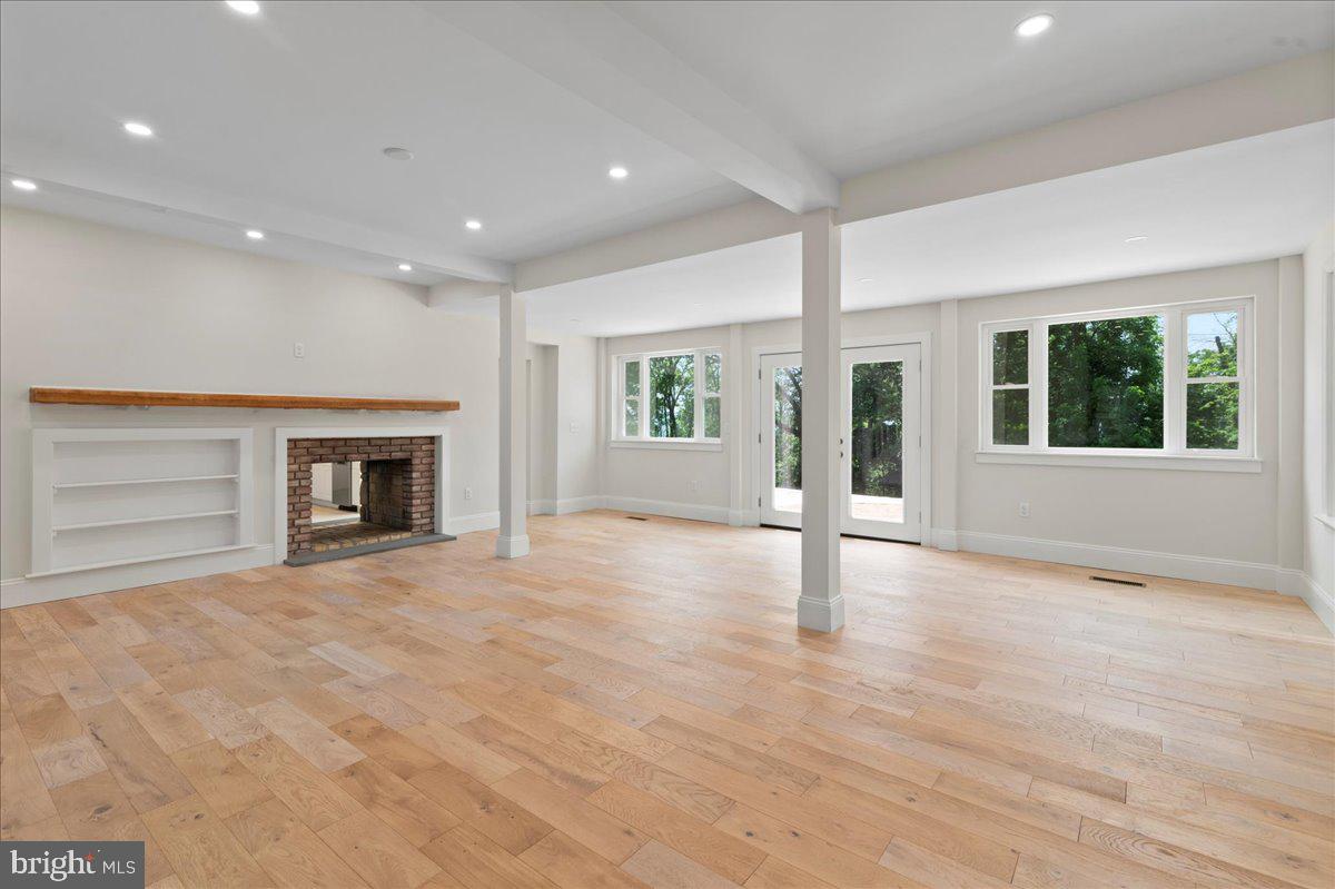 802 COLLEGEVILLE ROAD