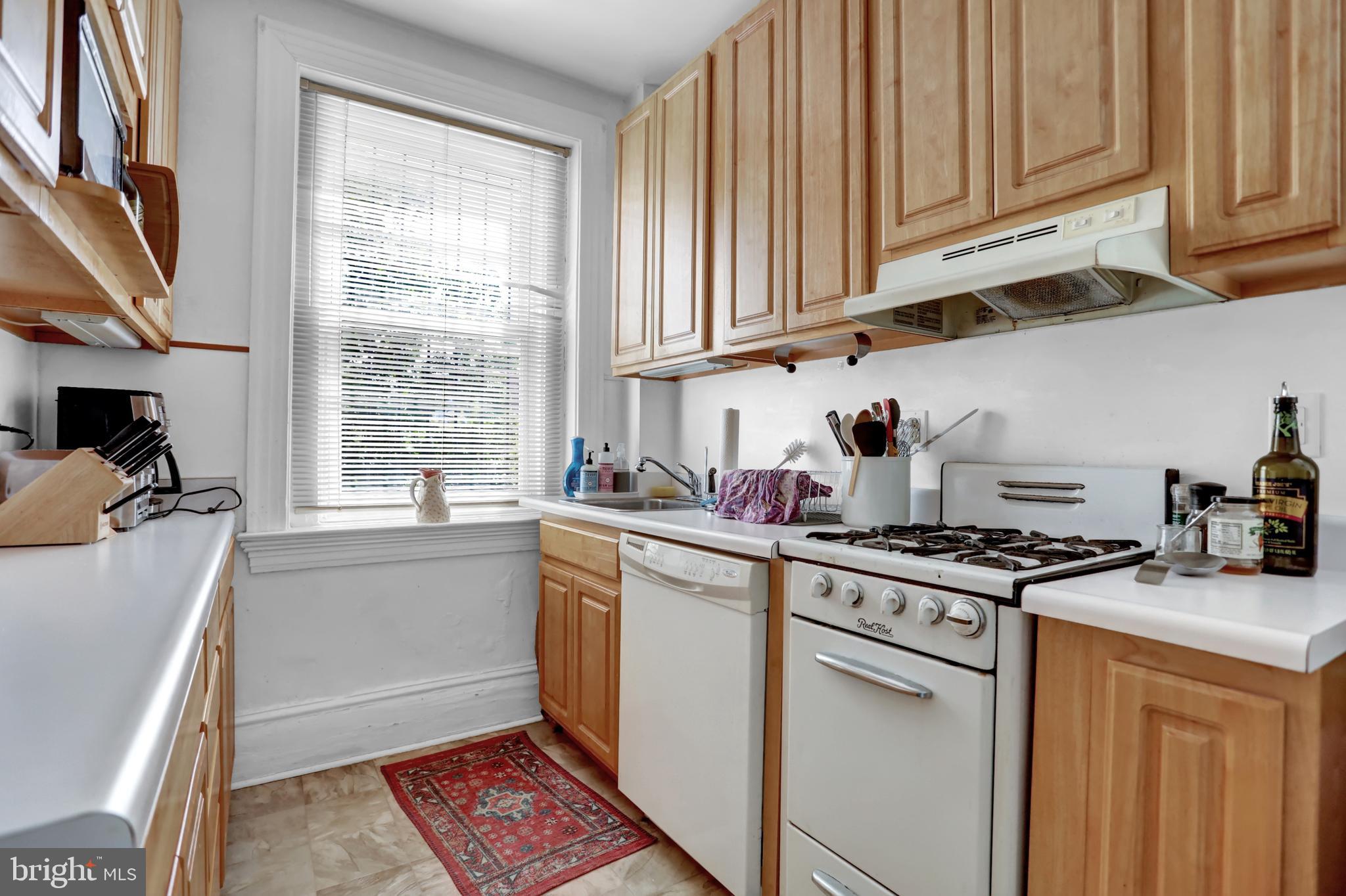 CHARLES VILLAGE - Commercial Sale