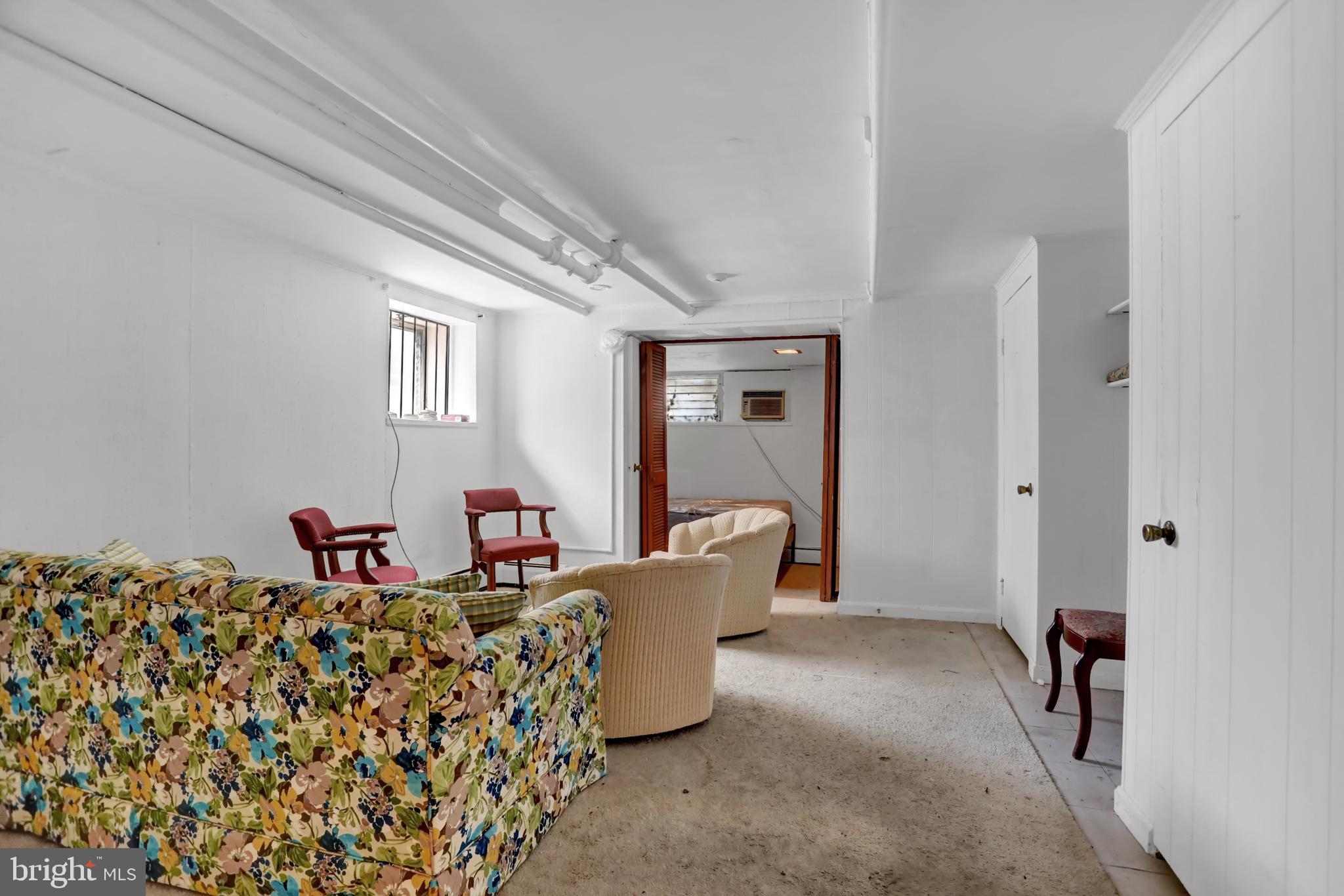 CHARLES VILLAGE - Commercial Sale
