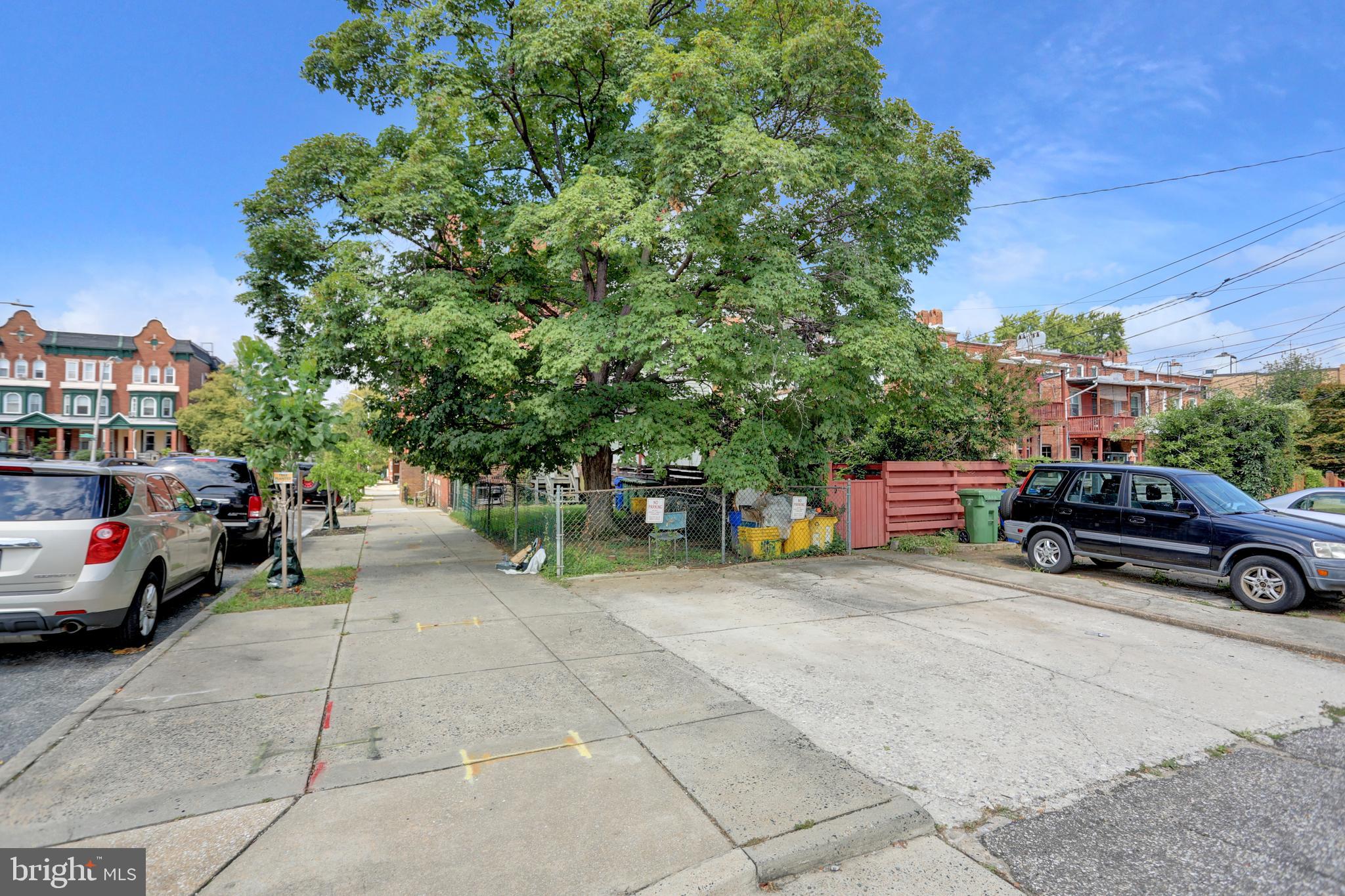 CHARLES VILLAGE - Commercial Sale