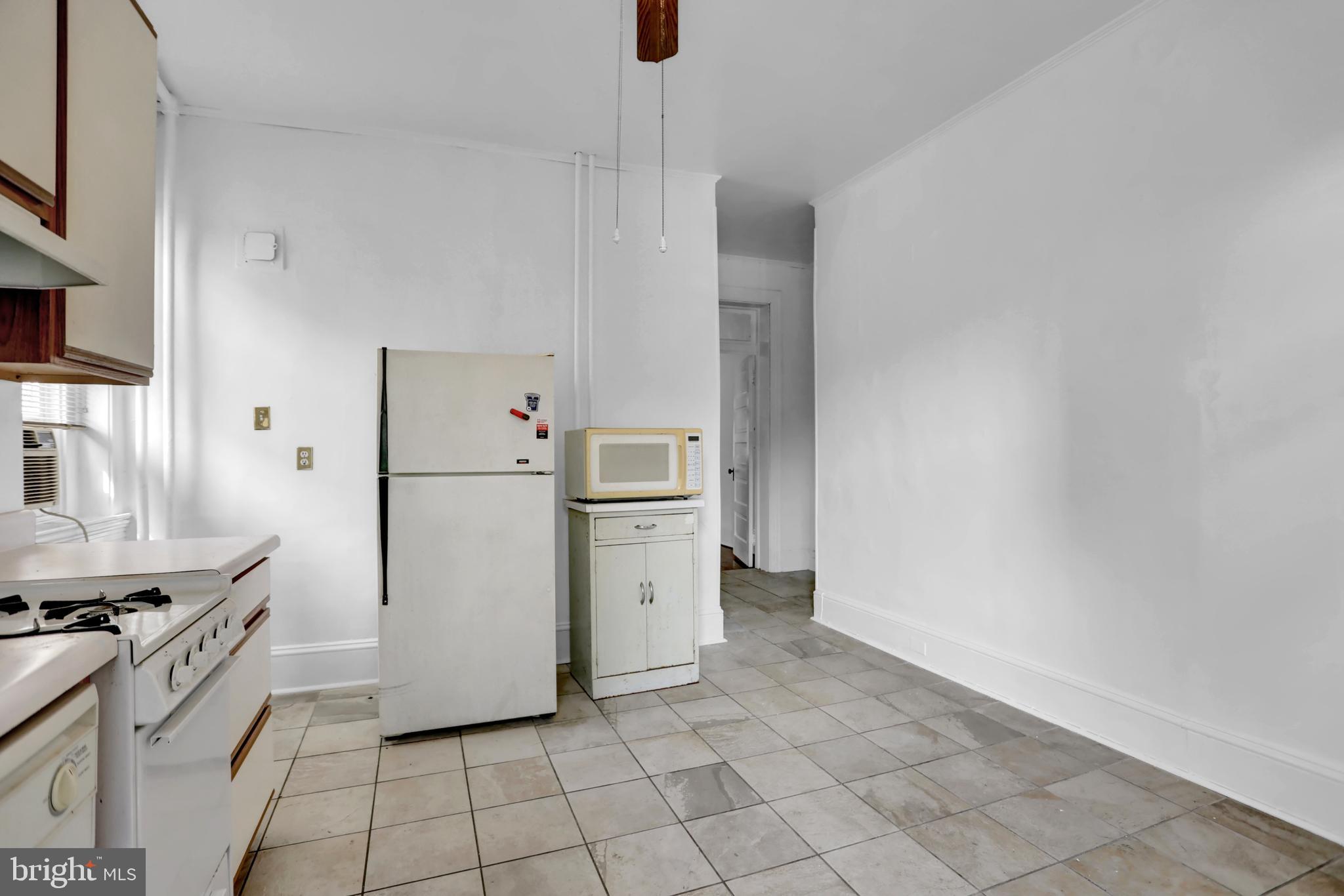 CHARLES VILLAGE - Commercial Sale