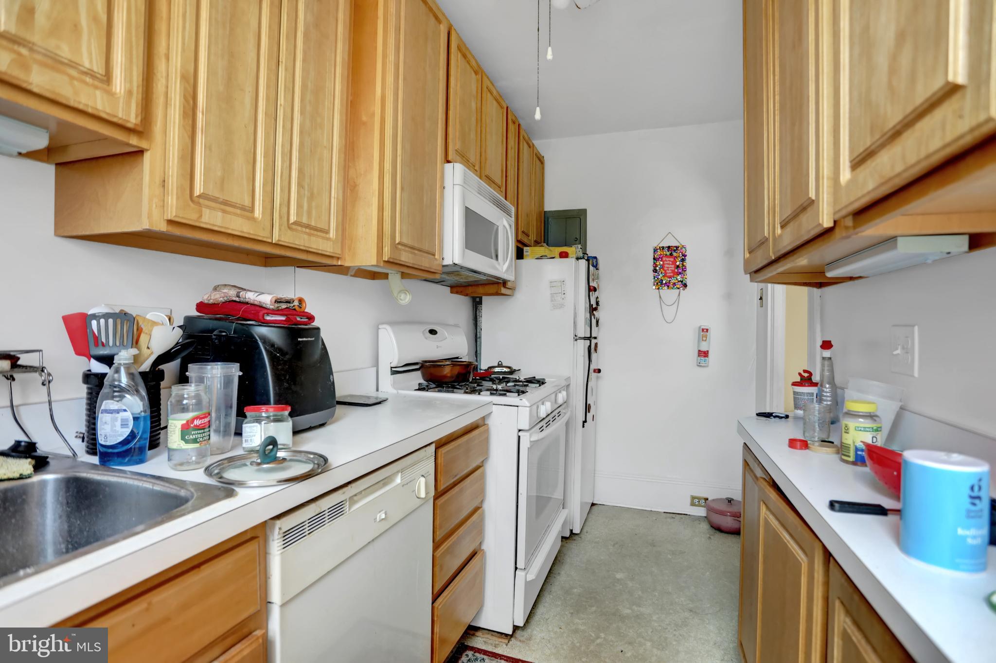 CHARLES VILLAGE - Commercial Sale