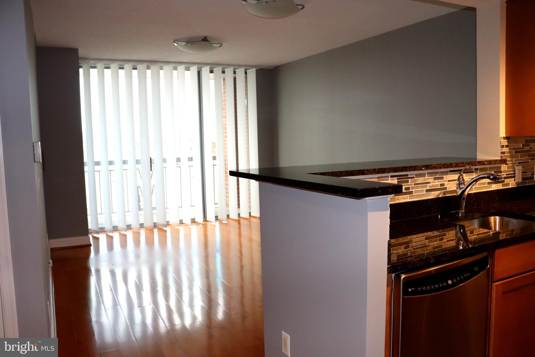 THE PHOENIX CONDOMINIUMS - Residential Lease