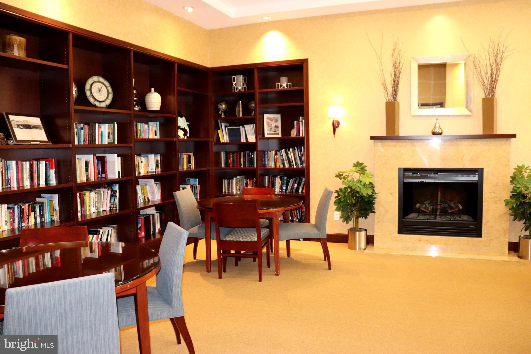 THE PHOENIX CONDOMINIUMS - Residential Lease