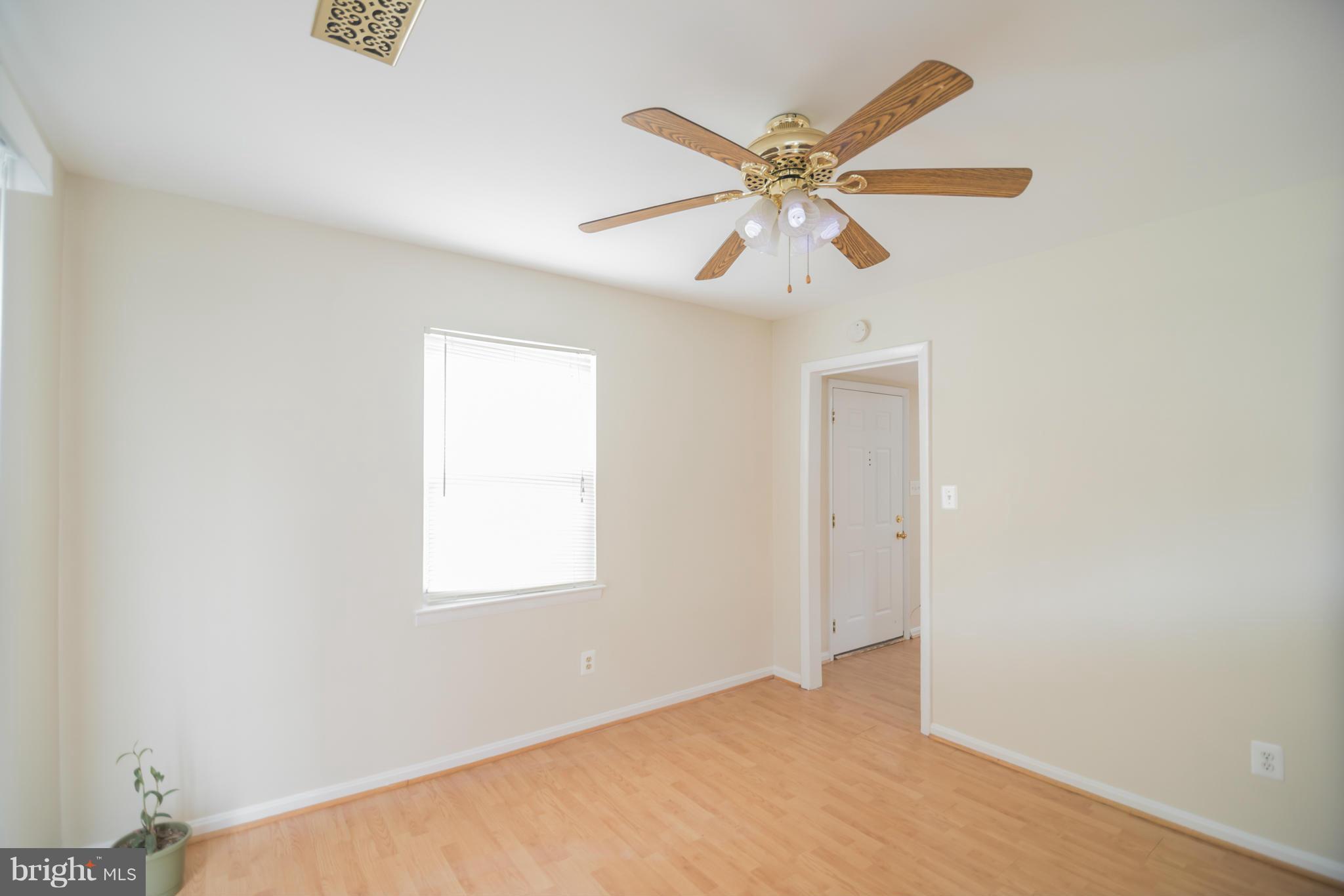 TERRACE TOWNE HOMES OF GUNSTON - Residential