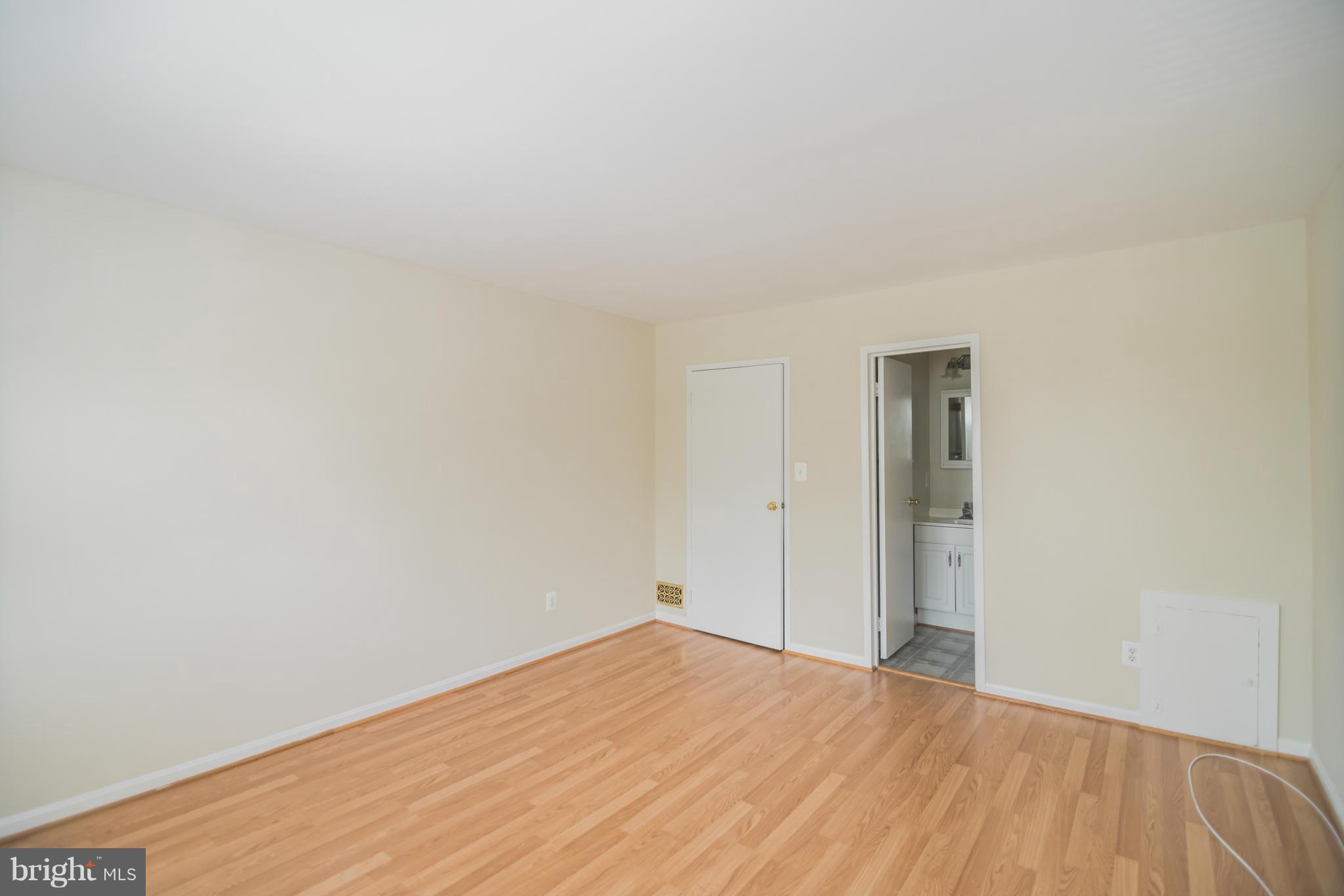 TERRACE TOWNE HOMES OF GUNSTON - Residential