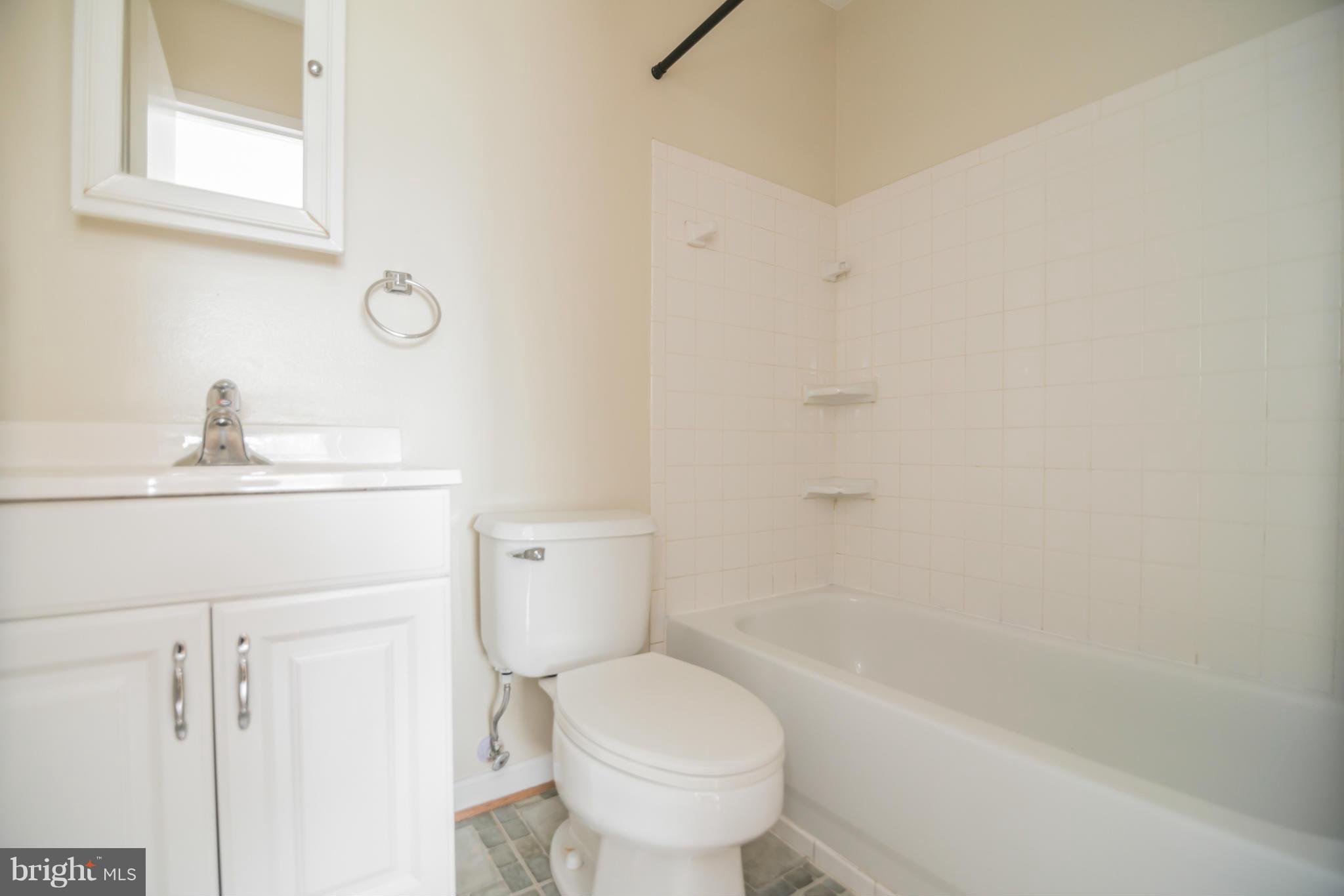 TERRACE TOWNE HOMES OF GUNSTON - Residential