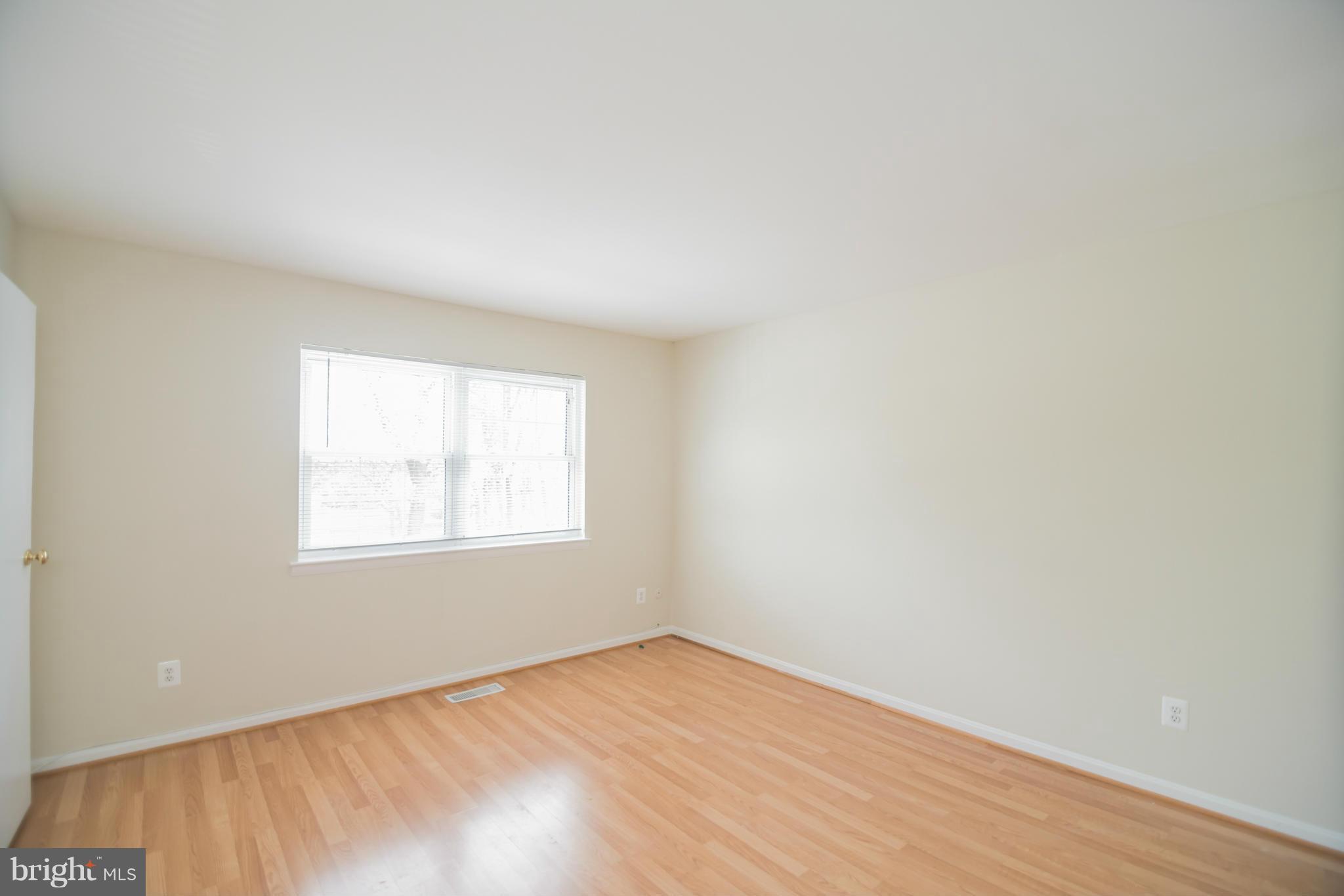 TERRACE TOWNE HOMES OF GUNSTON - Residential