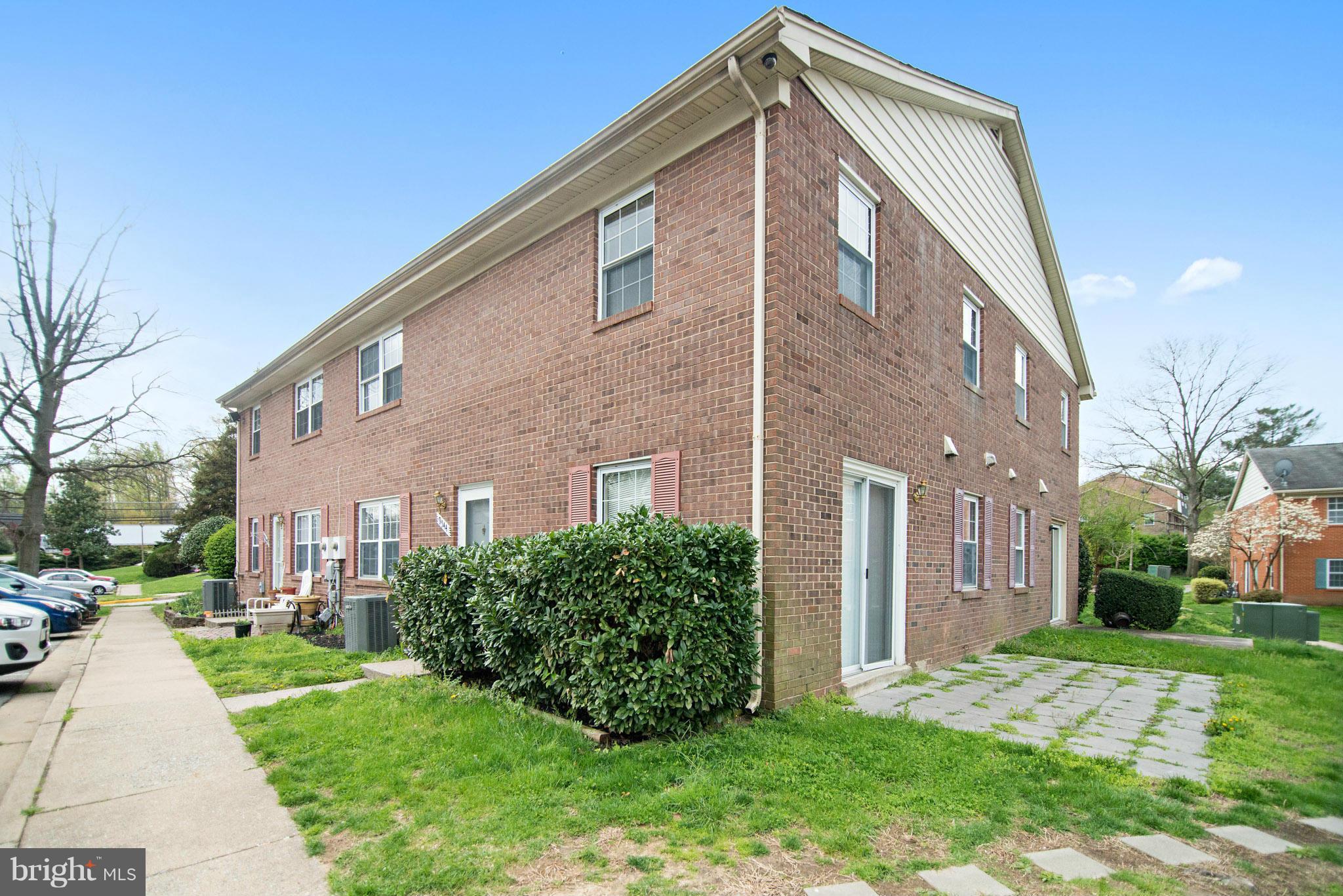 TERRACE TOWNE HOMES OF GUNSTON - Residential