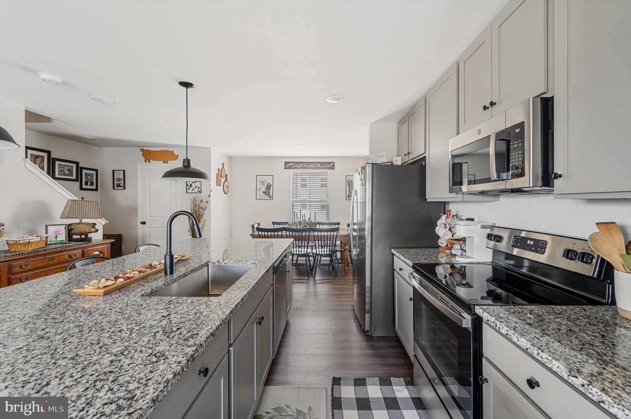 DILLON FARM - Residential