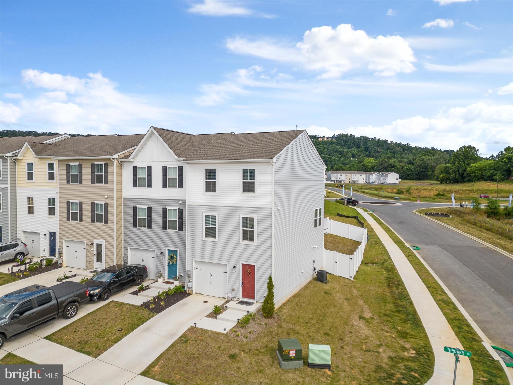 DILLON FARM - Residential