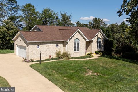 4 CONSTITUTION AVENUE LURAY VA 22835