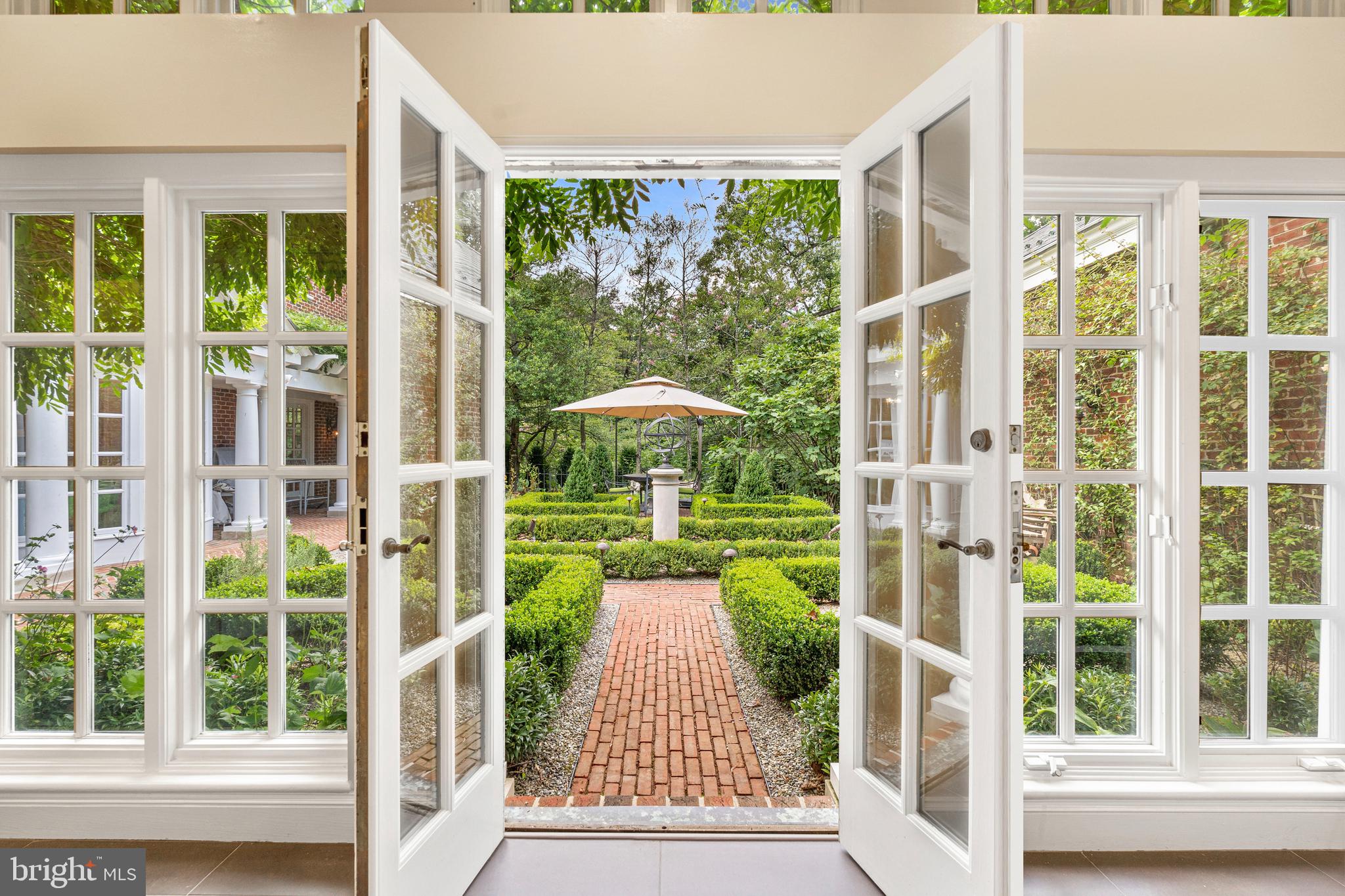 AVENEL - Residential