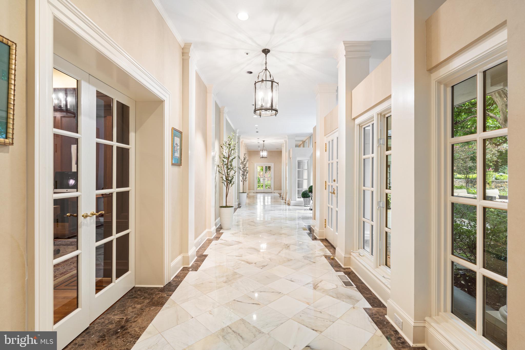 AVENEL - Residential