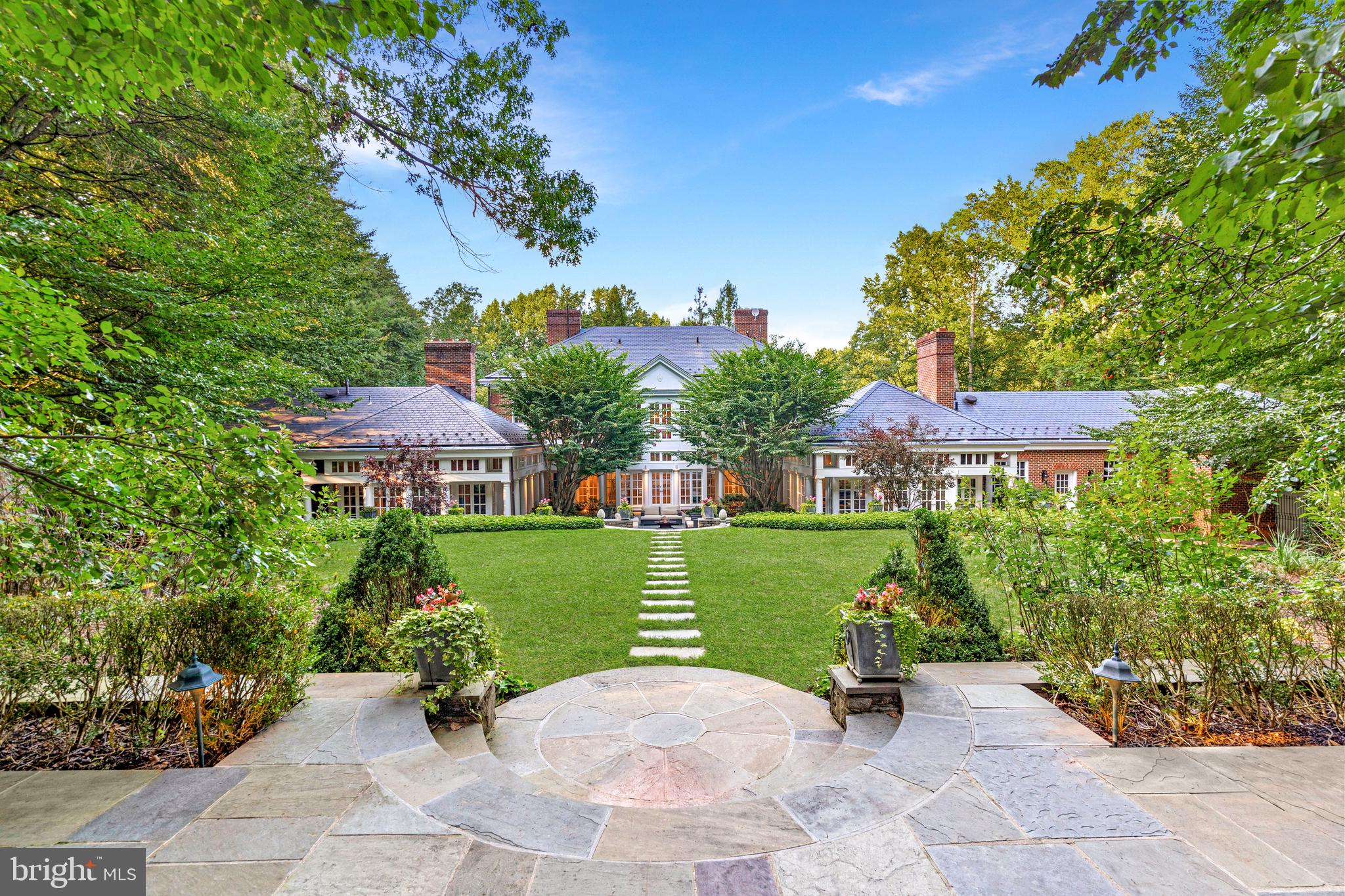 AVENEL - Residential