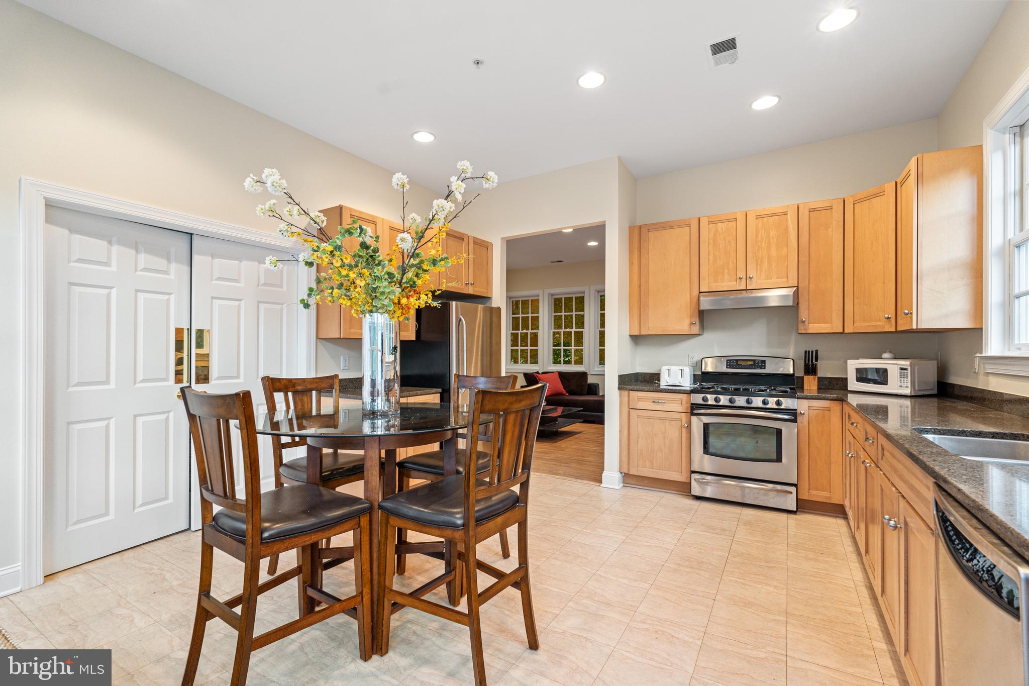 AVENEL - Residential