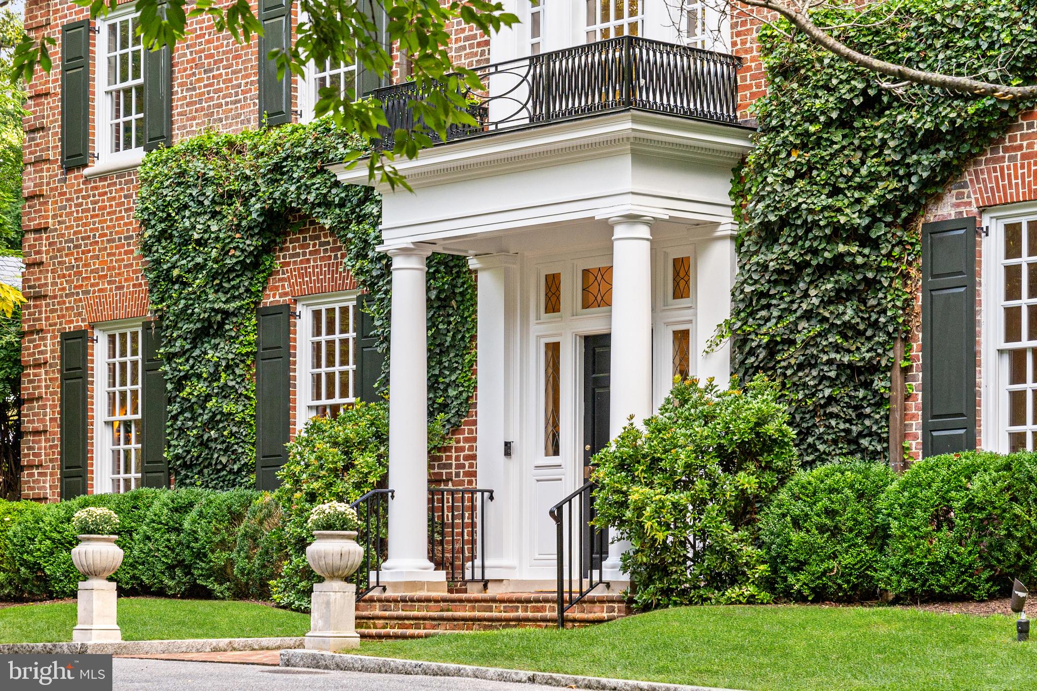 AVENEL - Residential