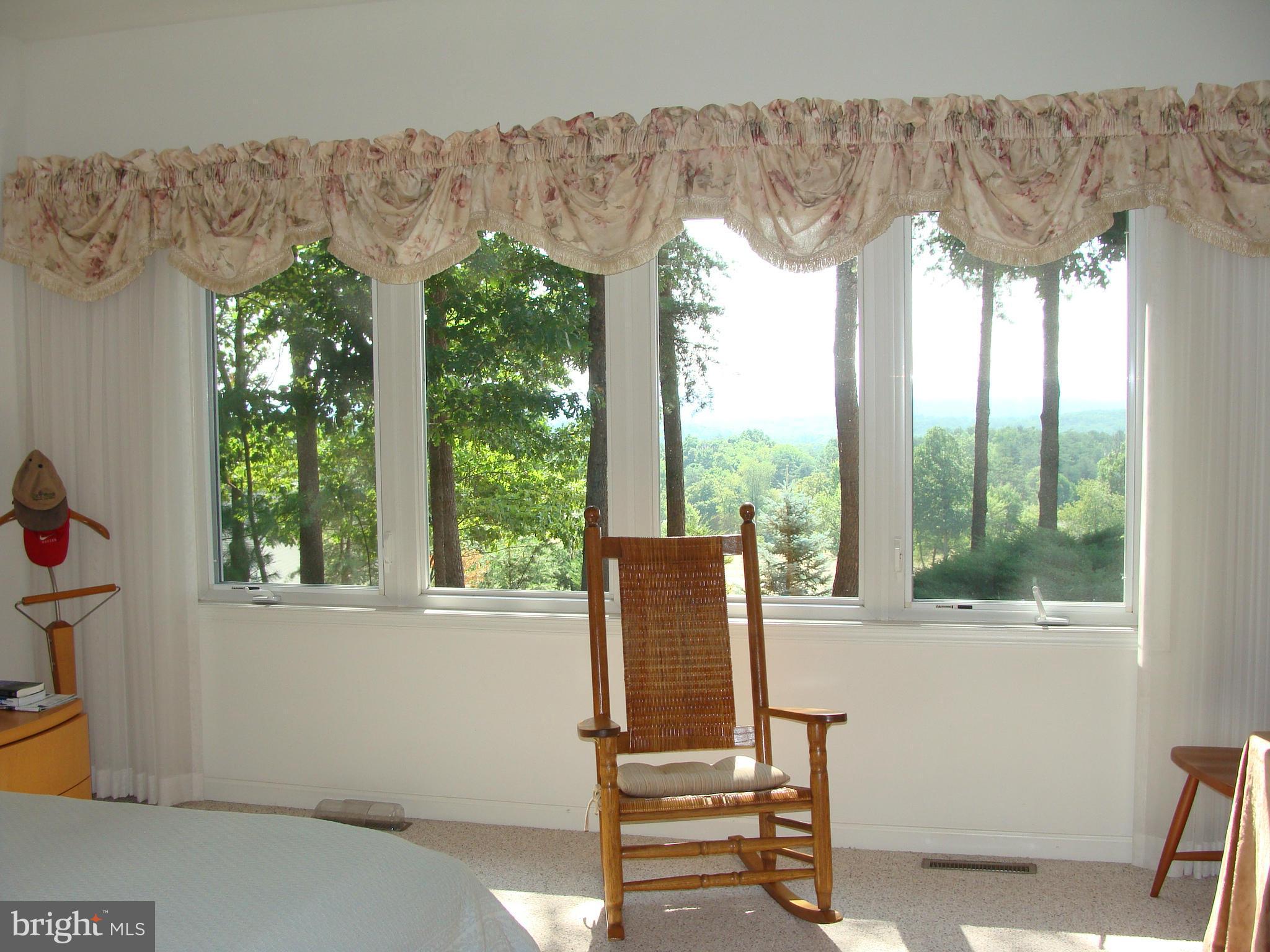 THE WOODS - Residential