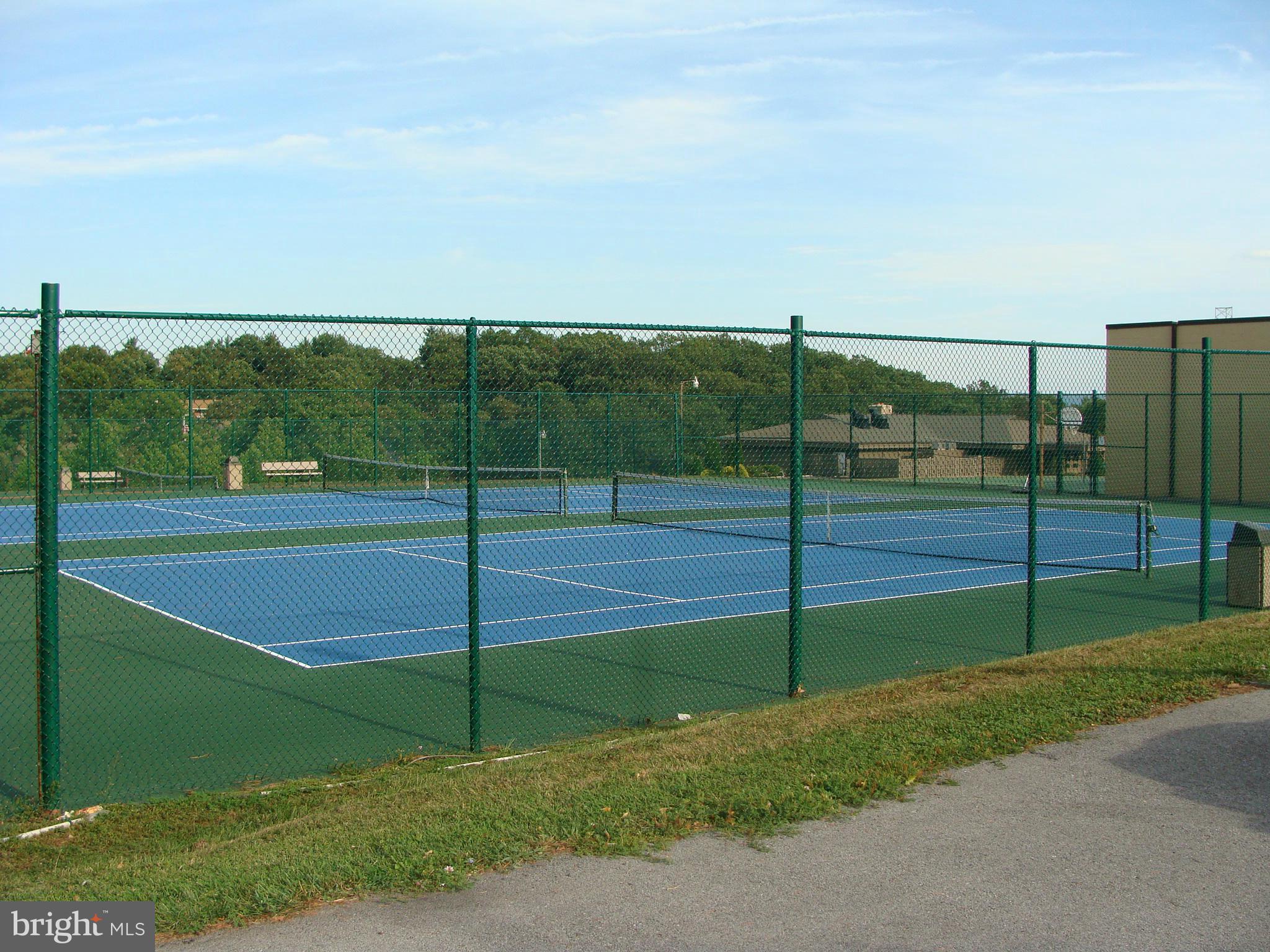 THE WOODS - Residential