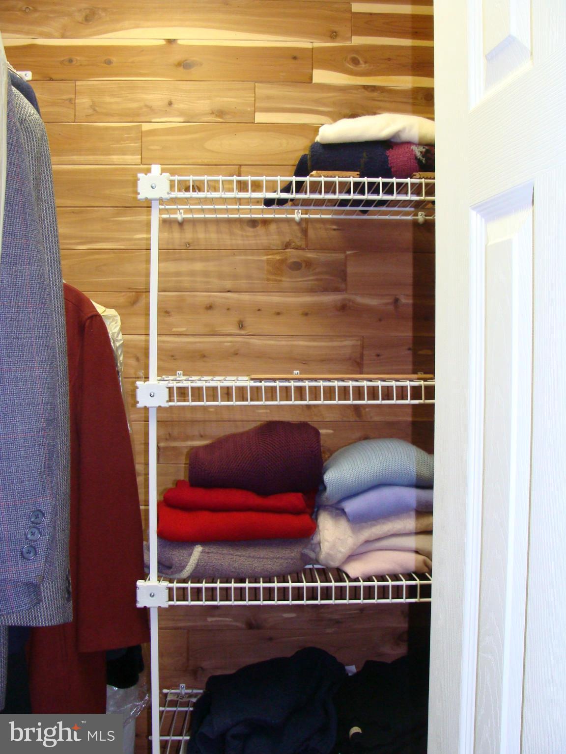 THE WOODS - Residential