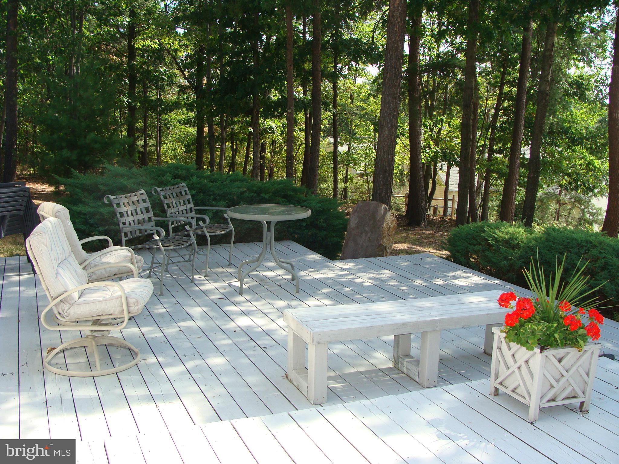 THE WOODS - Residential