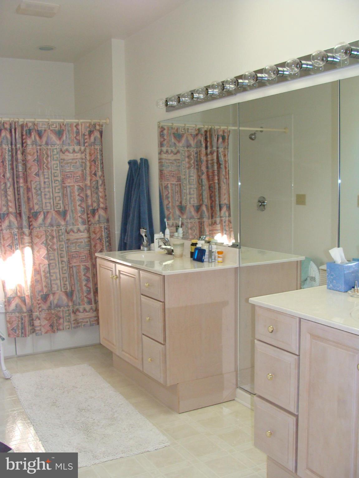 THE WOODS - Residential