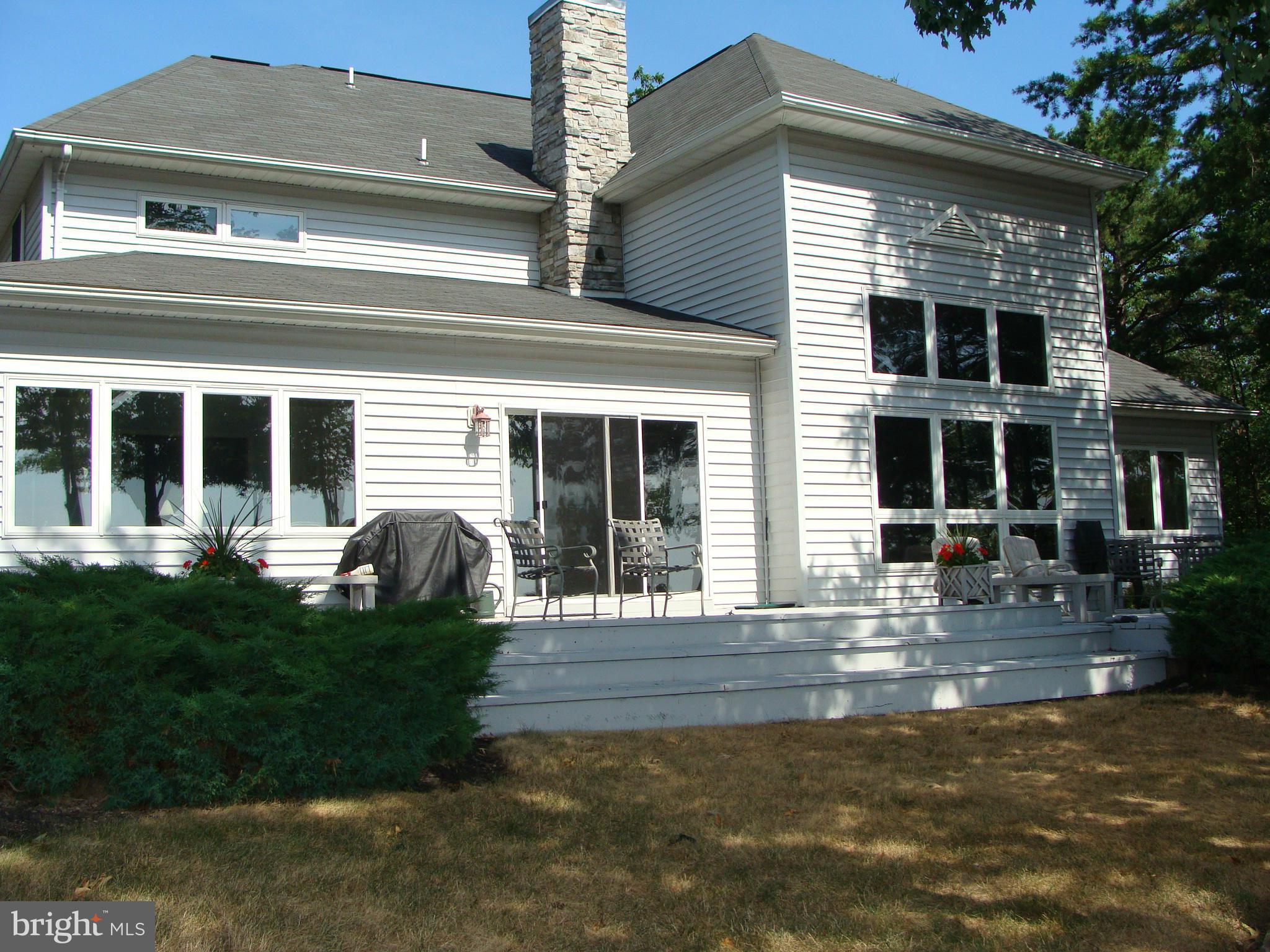 THE WOODS - Residential