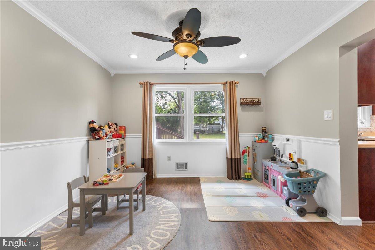 37 WOODLAND DRIVE