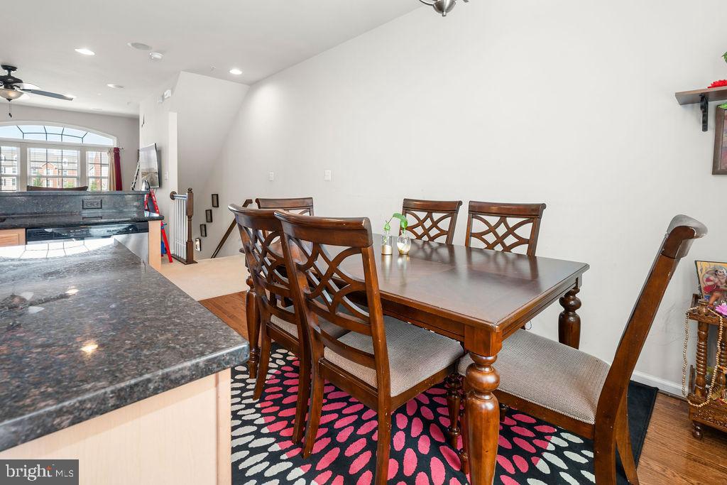 HOWARD SQUARE - Residential Lease