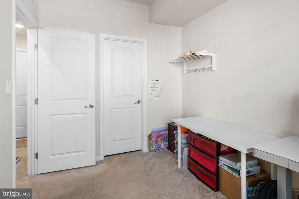 HOWARD SQUARE - Residential Lease