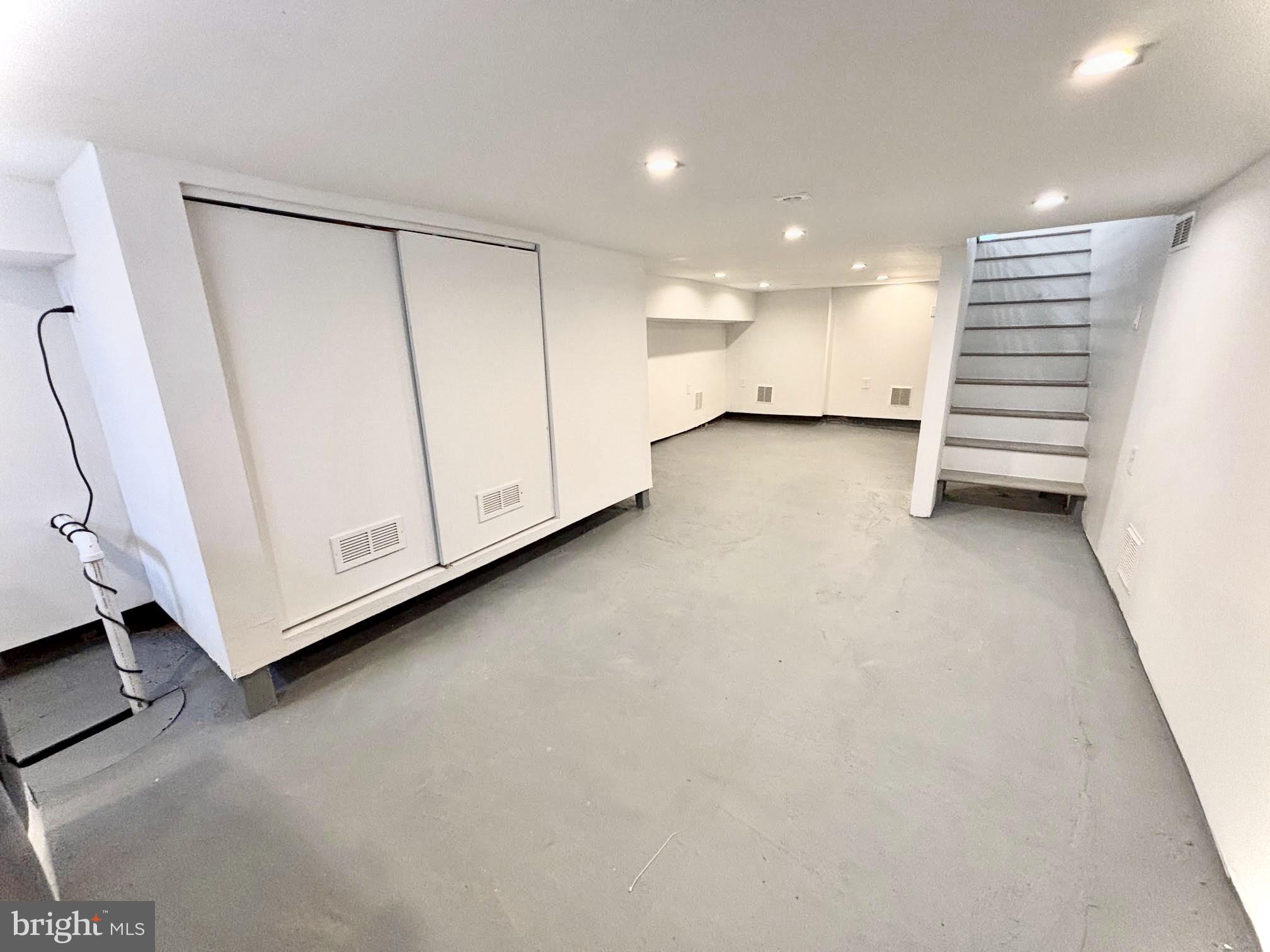 GRAYS FERRY - Residential Lease