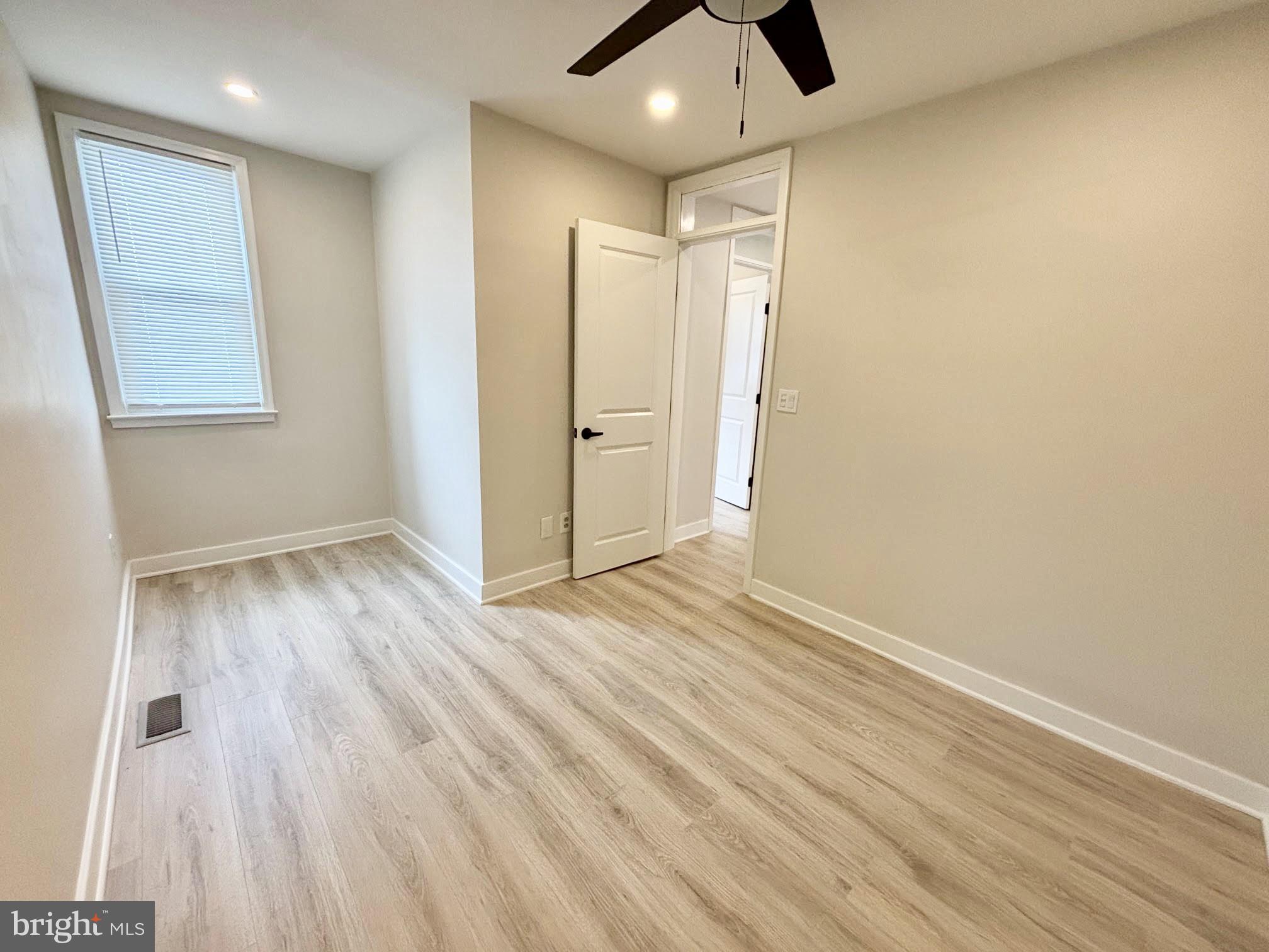 GRAYS FERRY - Residential Lease