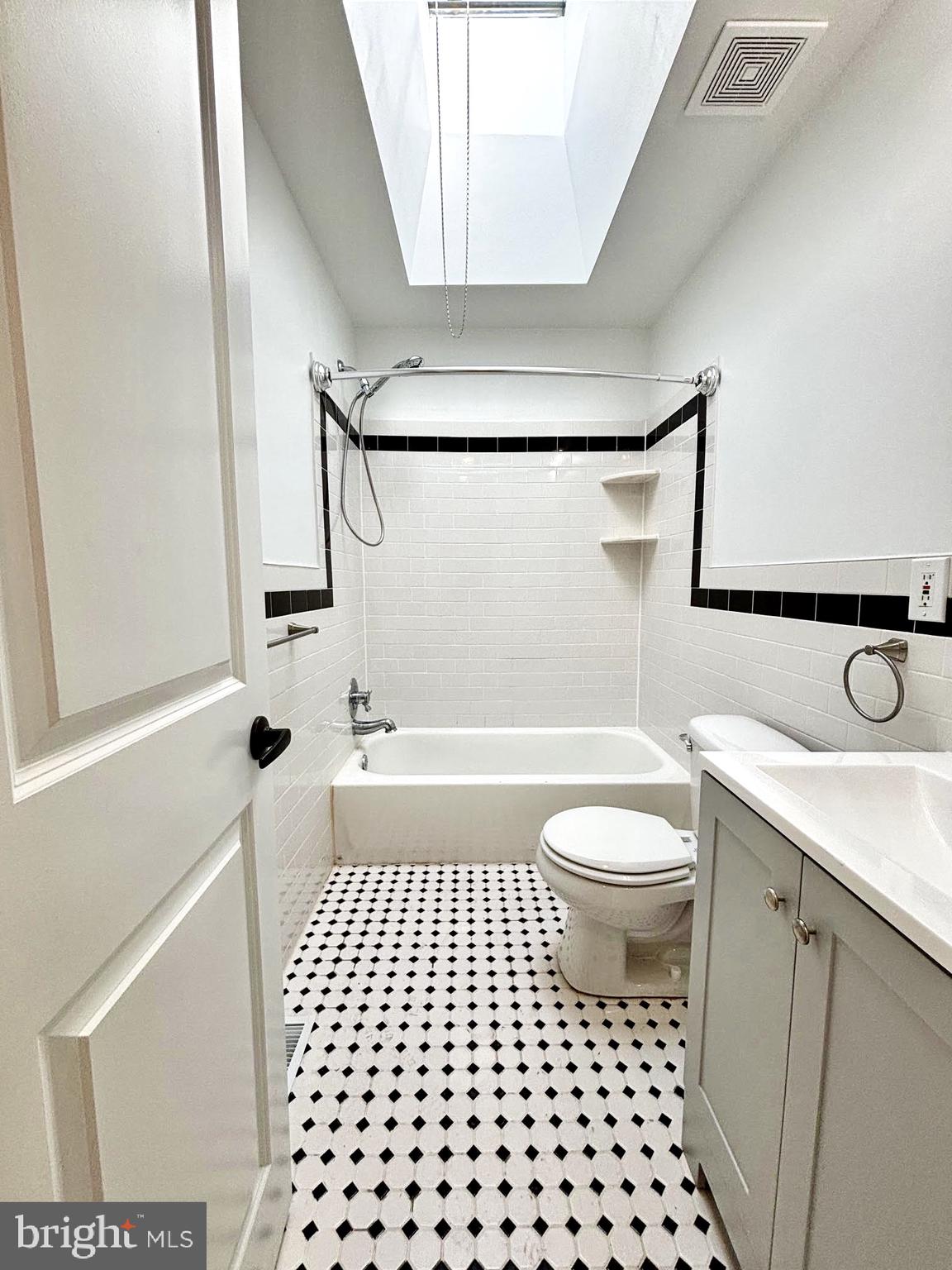 GRAYS FERRY - Residential Lease