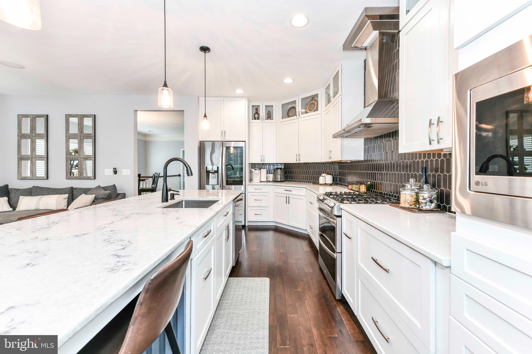 BELMONT TRACE - Residential Lease