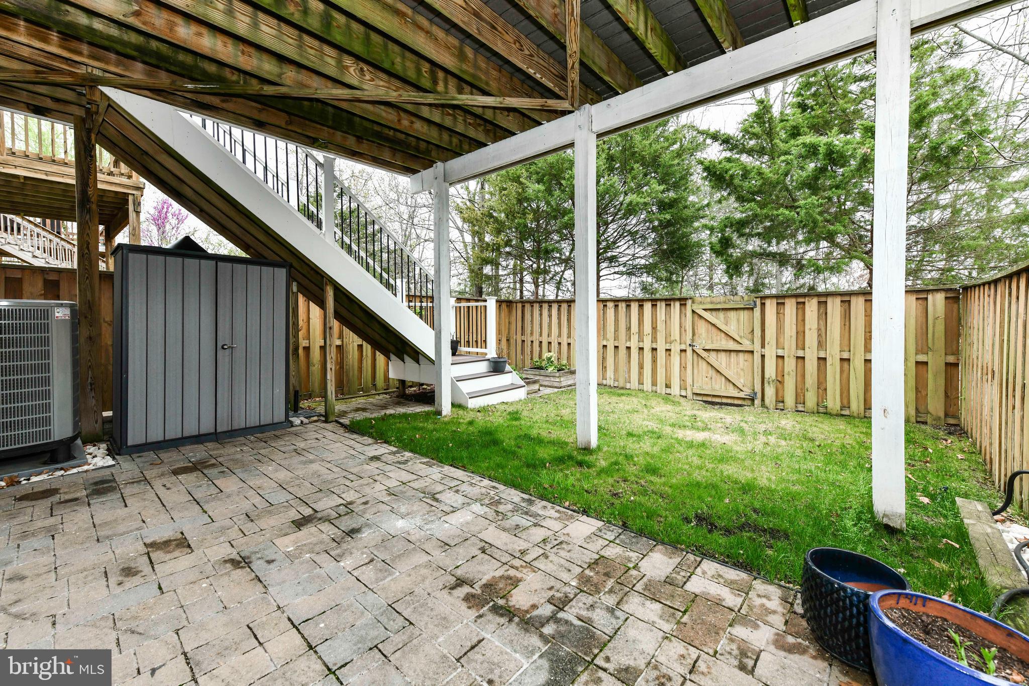 BELMONT TRACE - Residential Lease