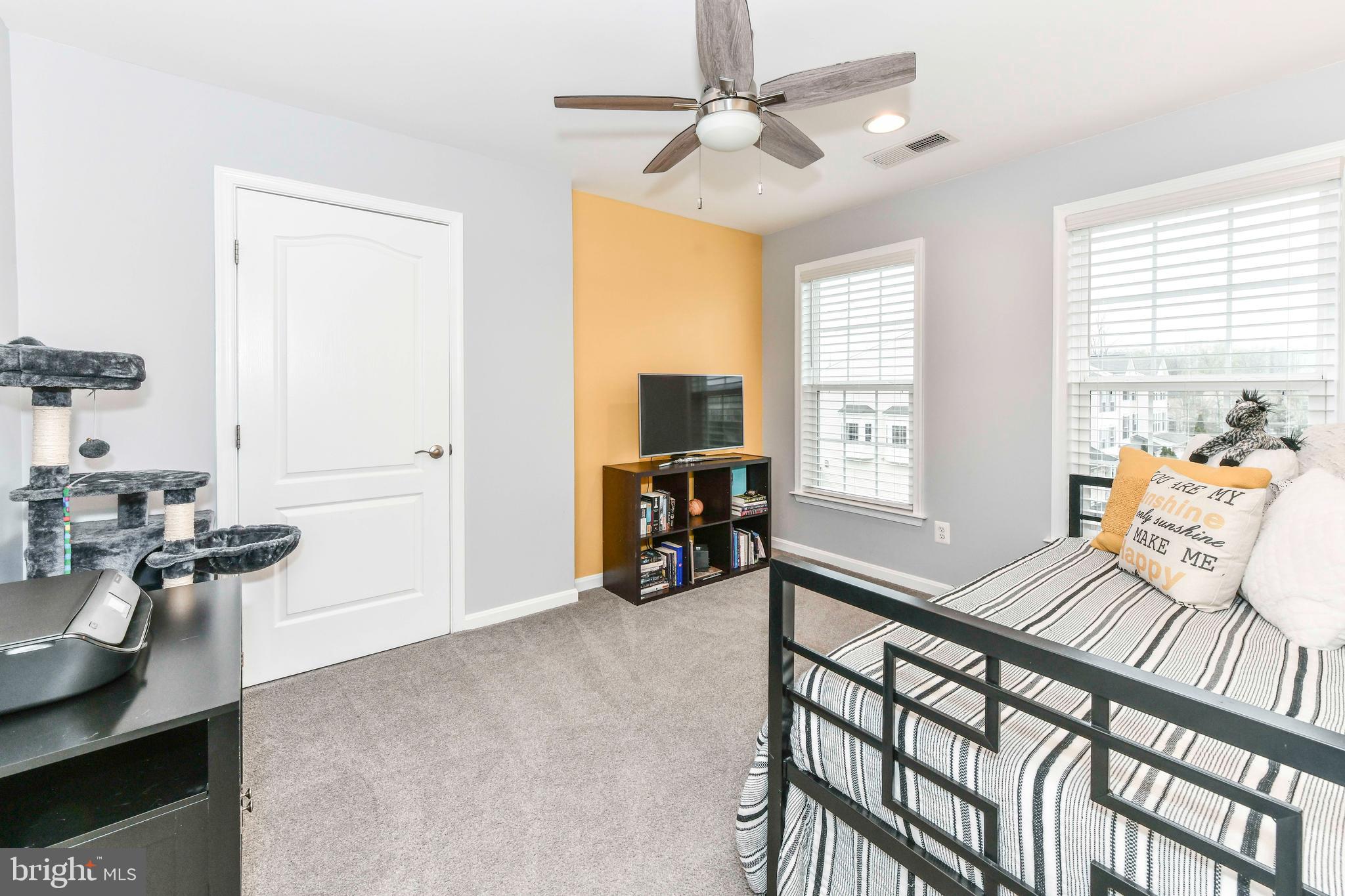 BELMONT TRACE - Residential Lease