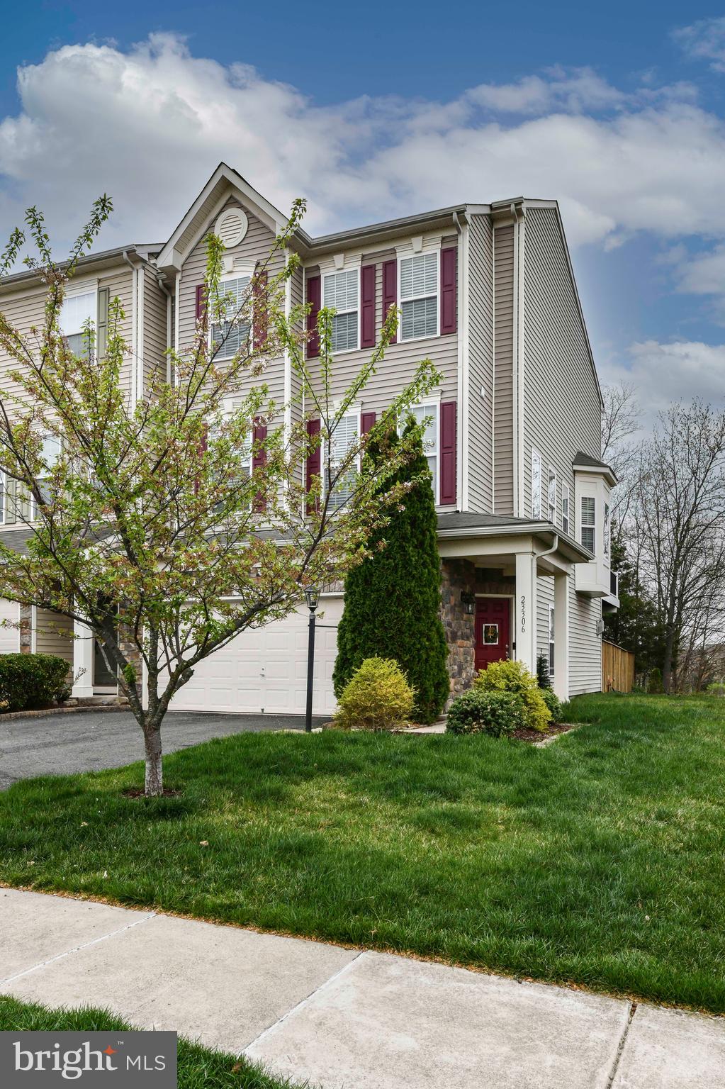 BELMONT TRACE - Residential Lease