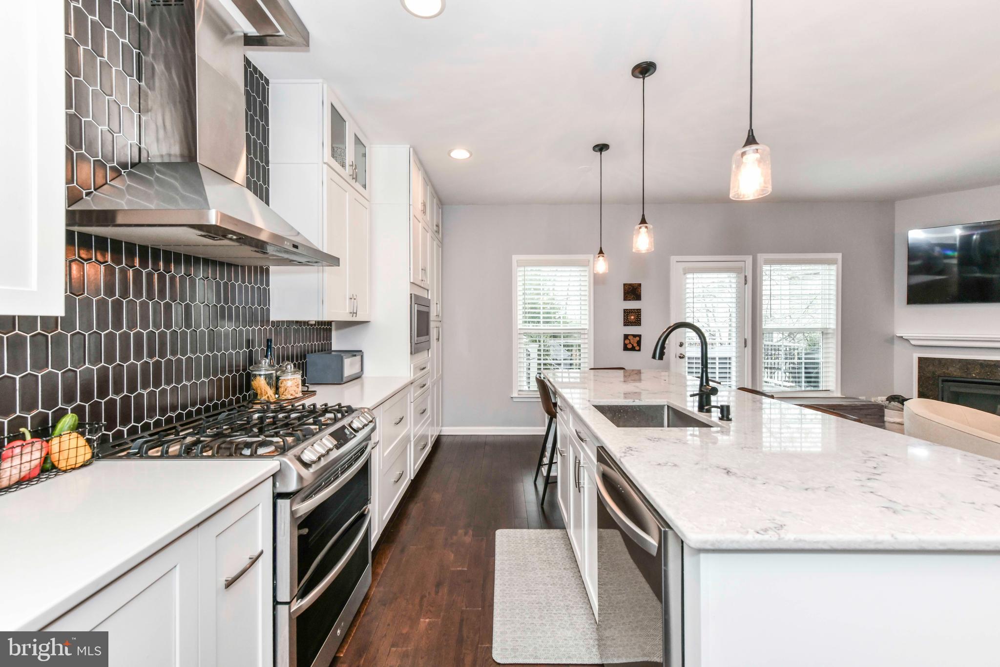 BELMONT TRACE - Residential Lease