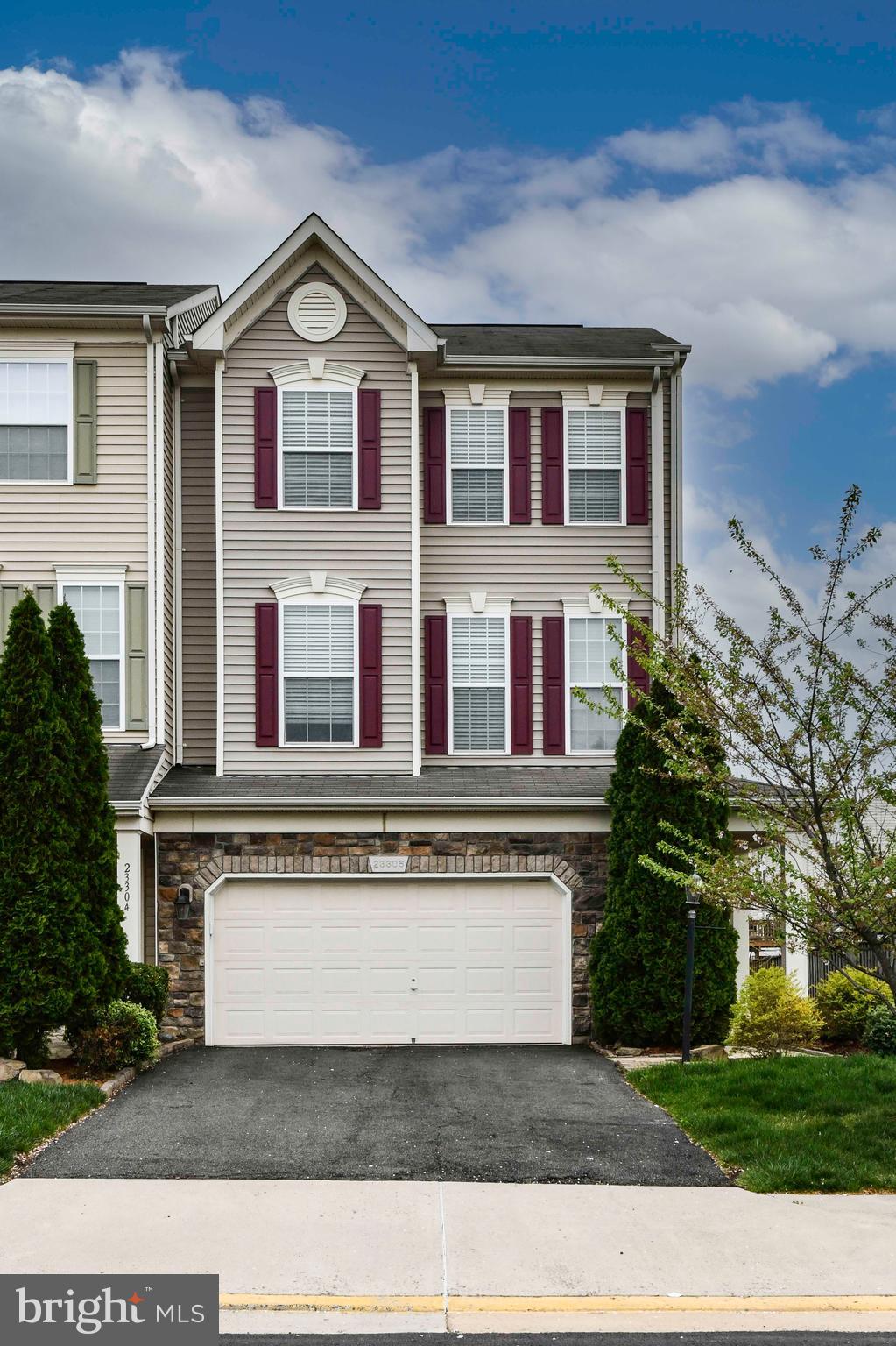 BELMONT TRACE - Residential Lease