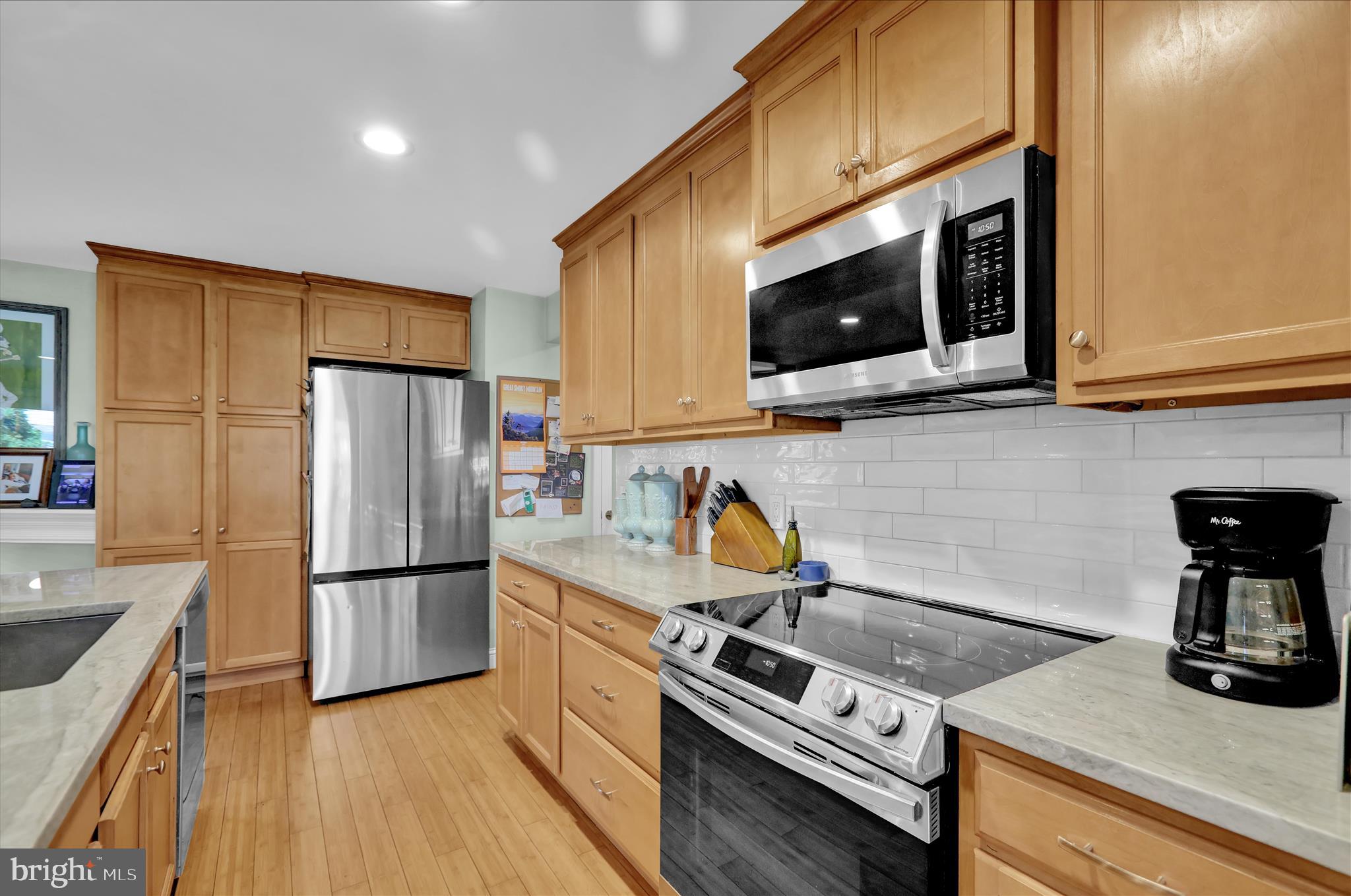 GRANDVIEW HEIGHTS - Residential