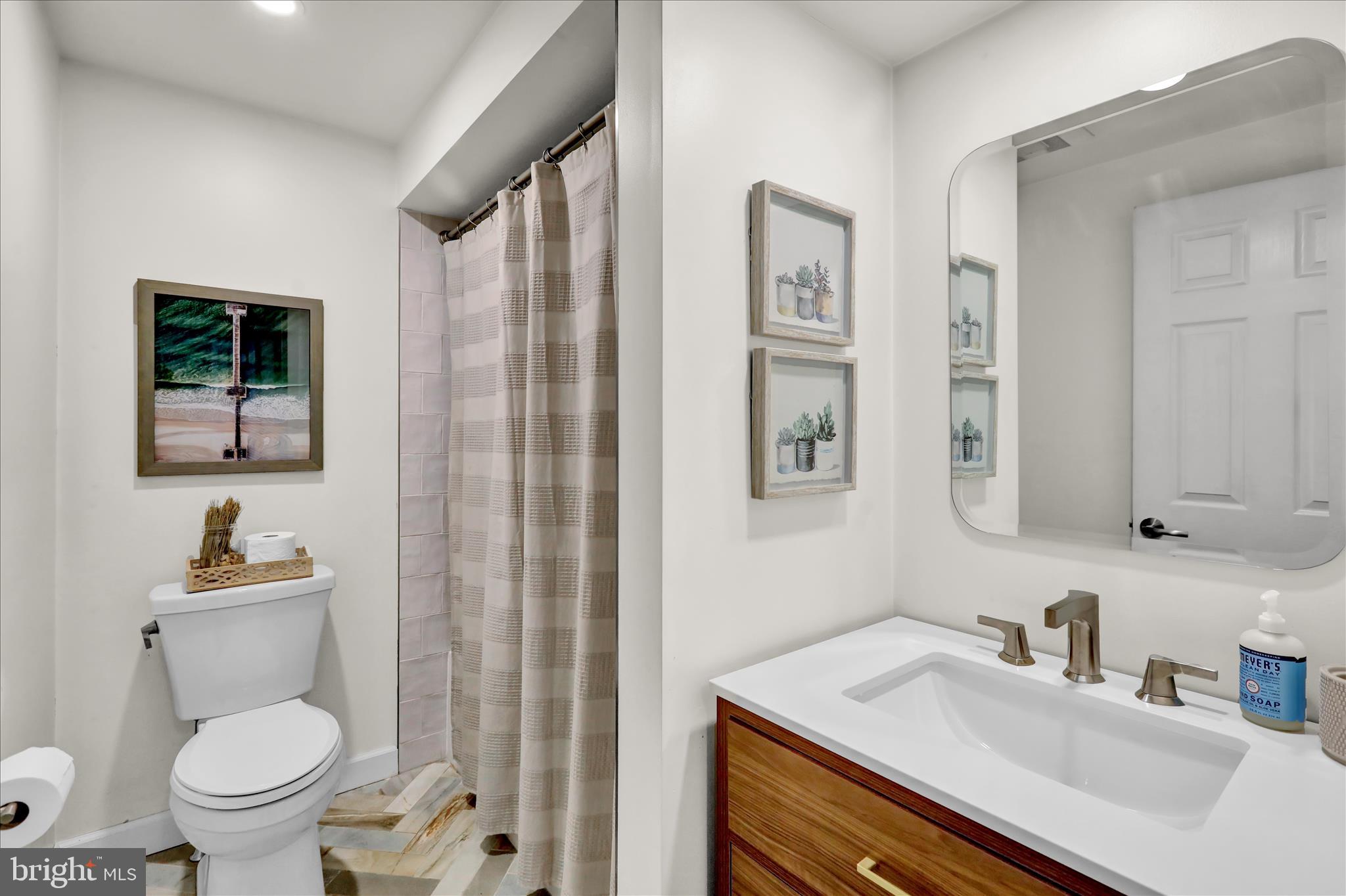 GRANDVIEW HEIGHTS - Residential