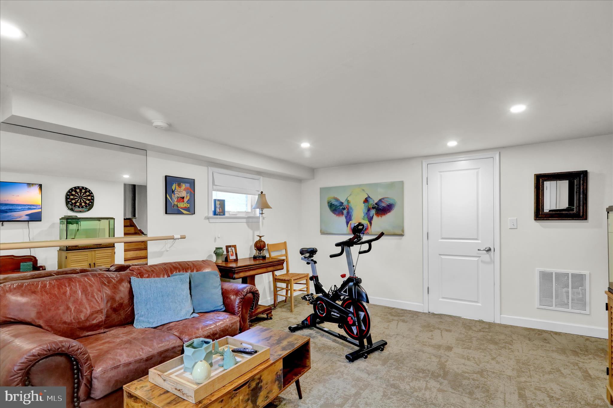 GRANDVIEW HEIGHTS - Residential